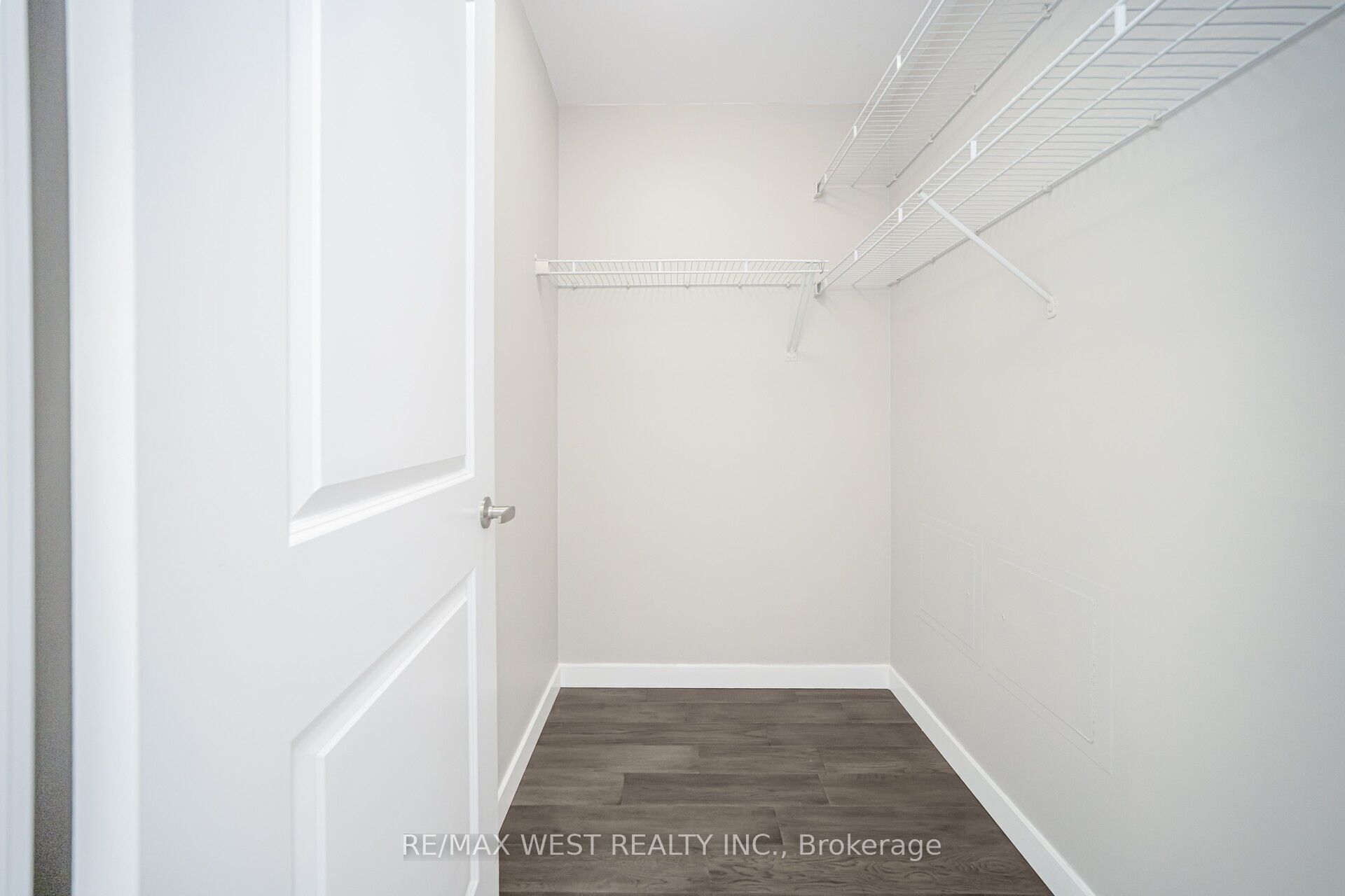 101 Shoreview Place 131 Property Photo 41
