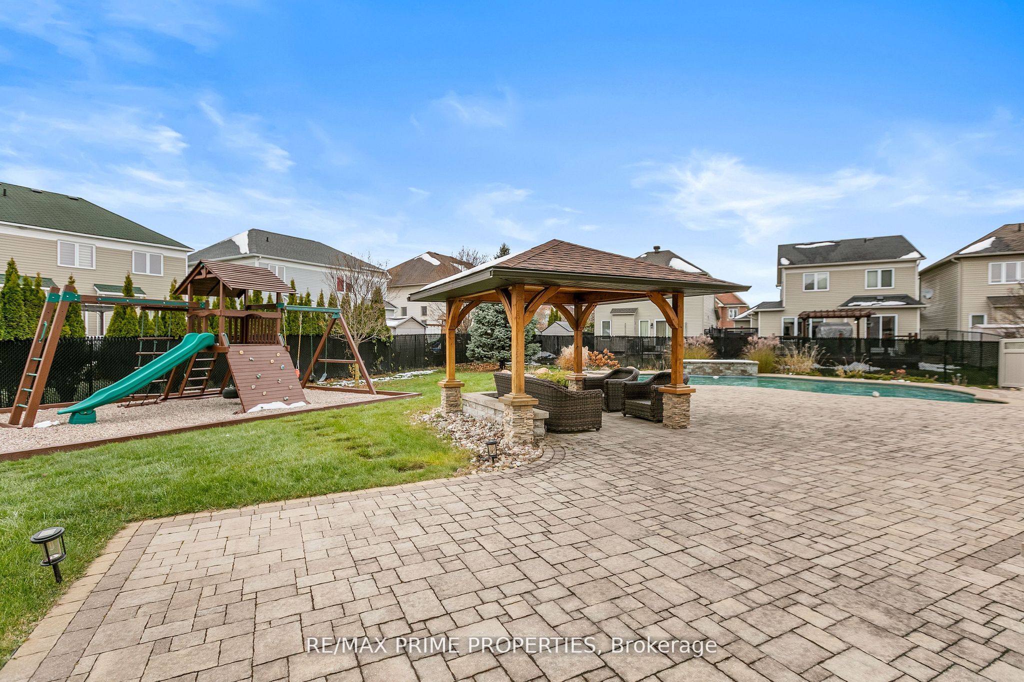 72 Branthaven Street Property Photo 45