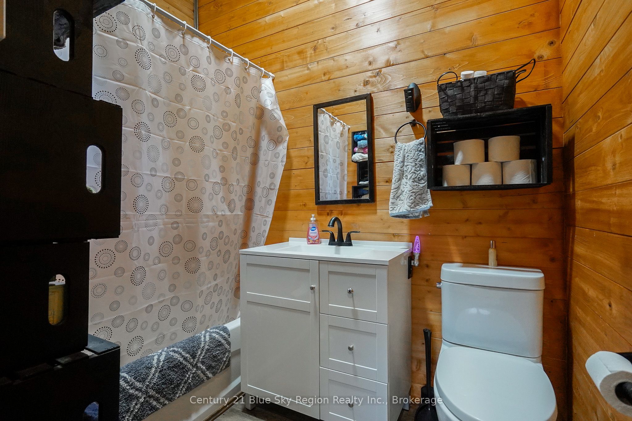 3269 Chiswick Line Property Photo 20