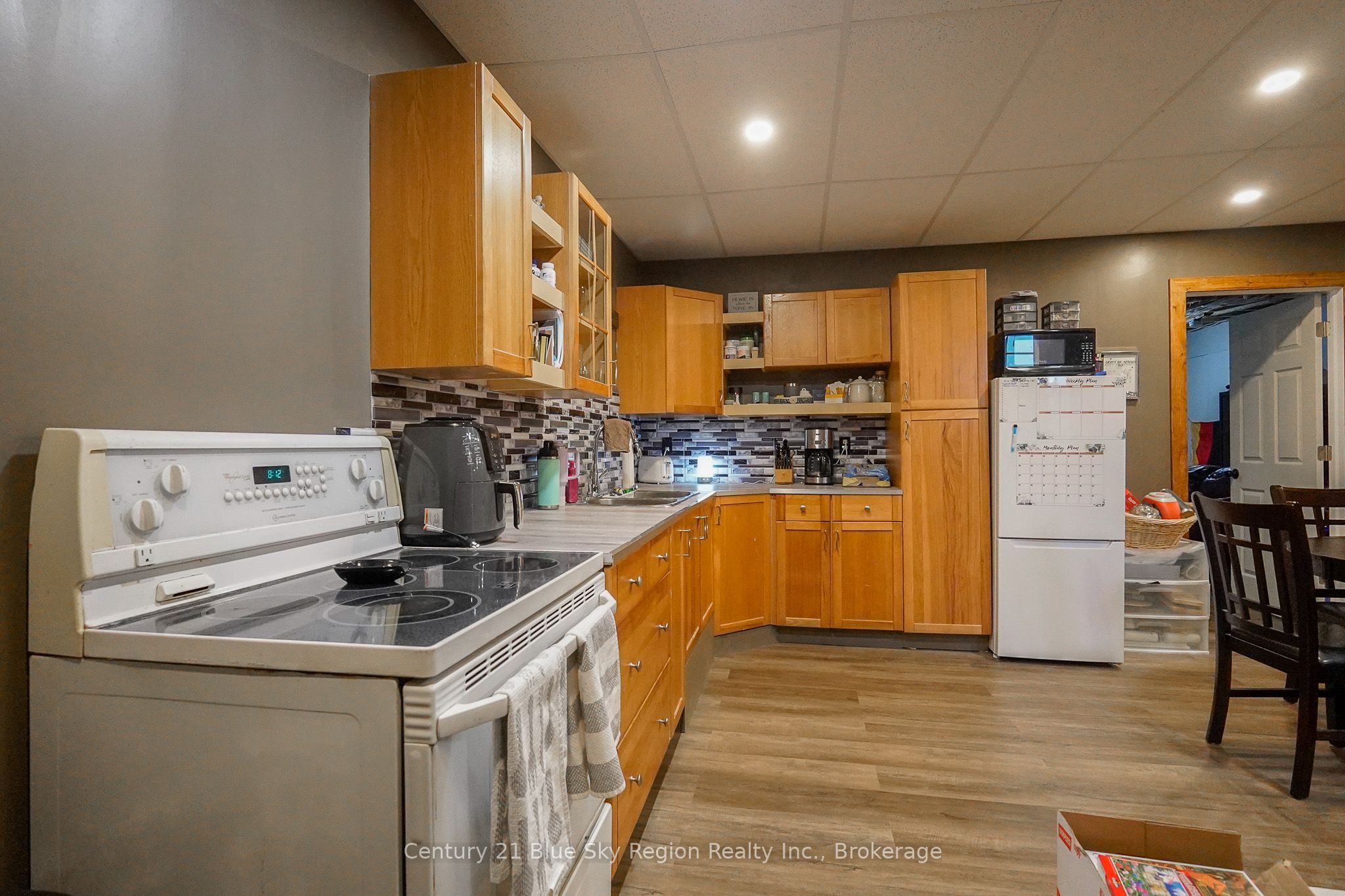 3269 Chiswick Line Property Photo 28