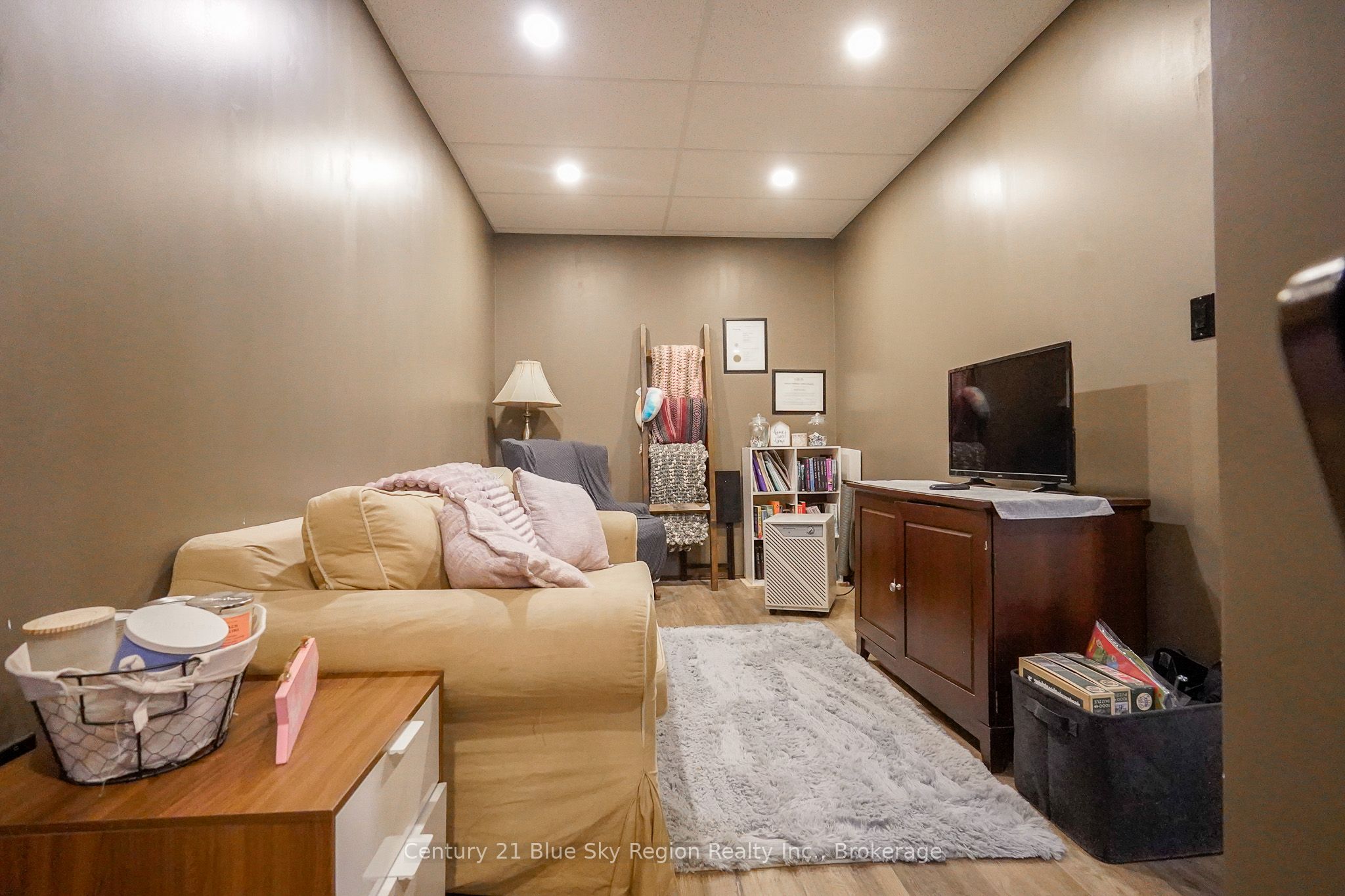 3269 Chiswick Line Property Photo 31