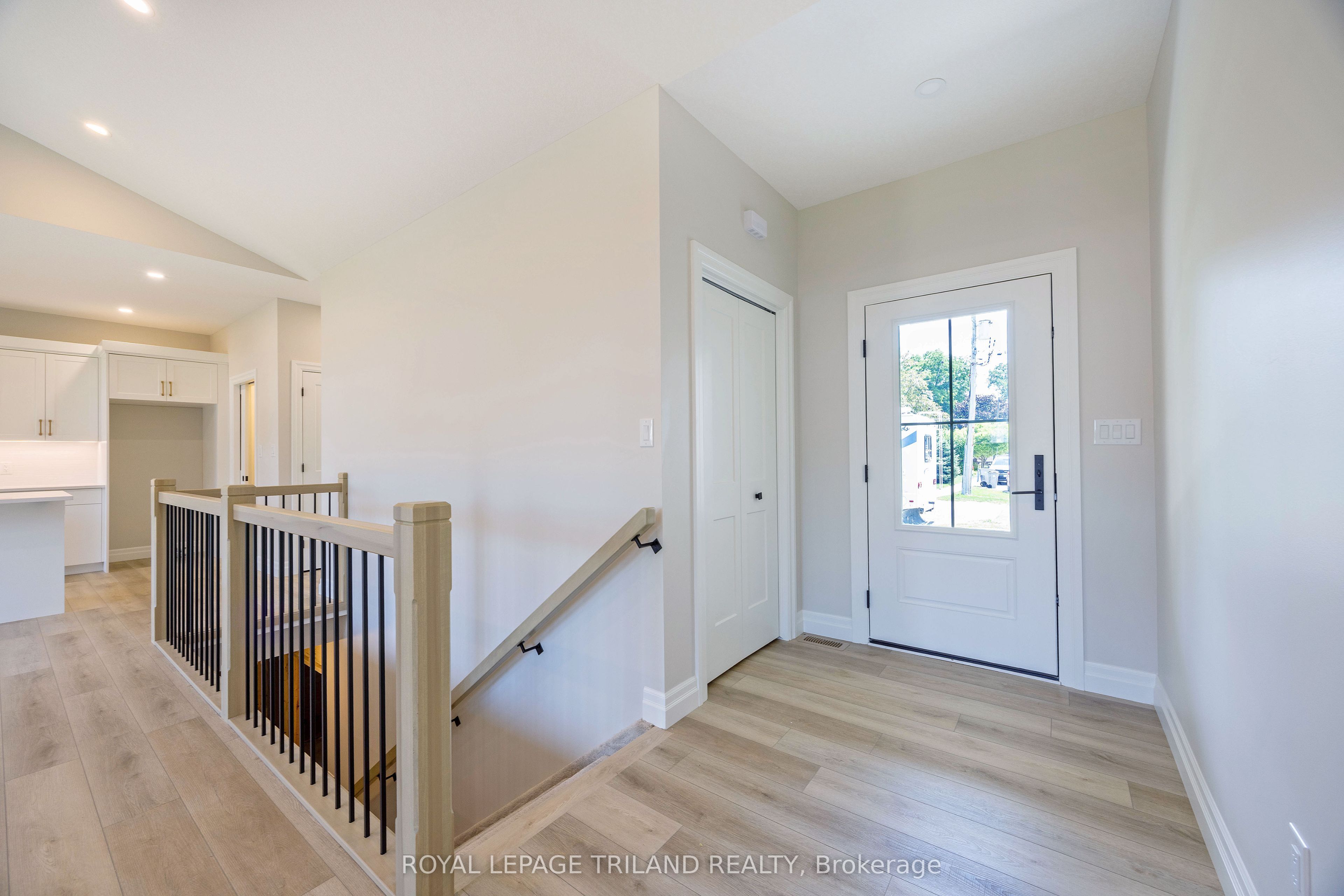 193 Catherine Street Property Photo 3