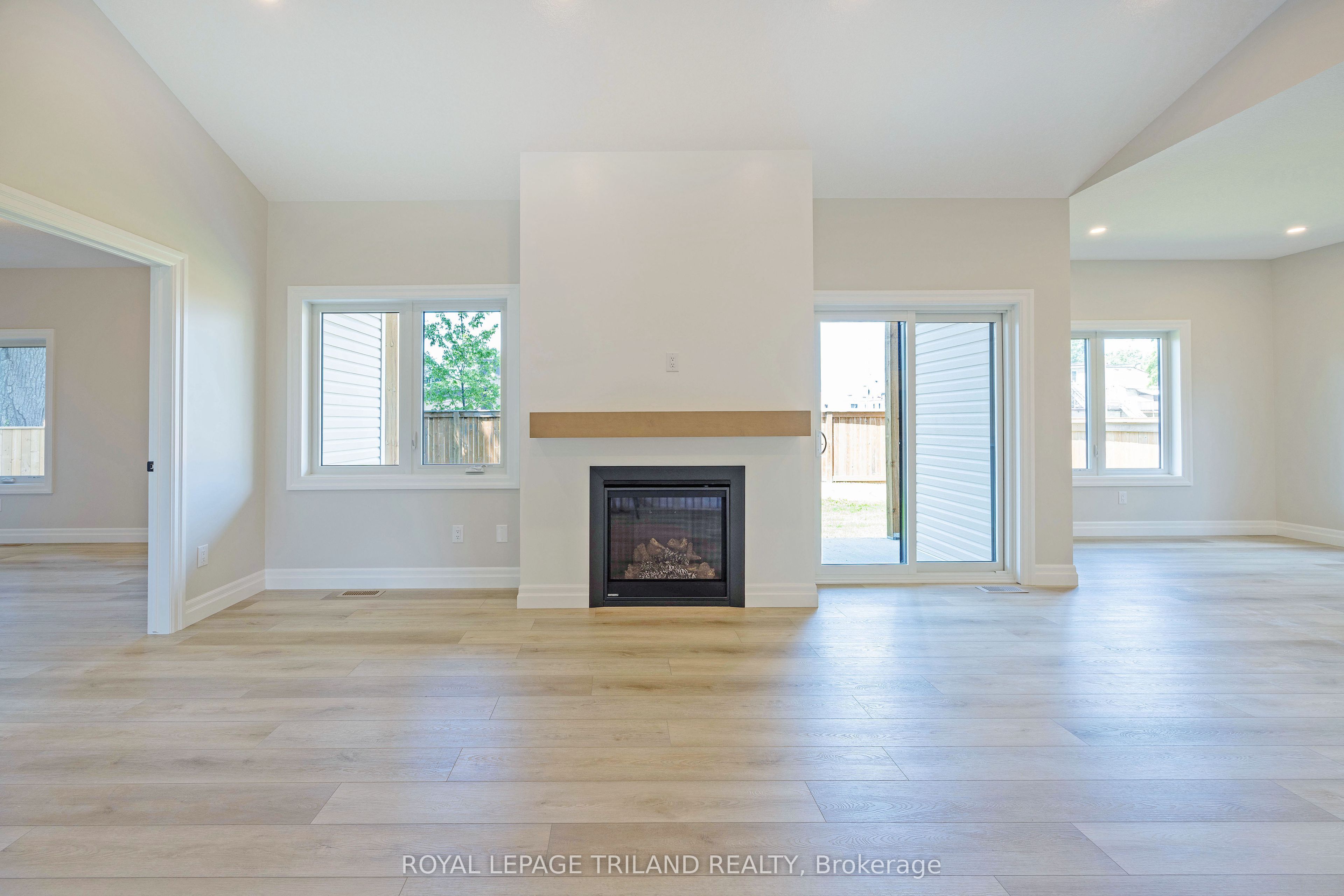 193 Catherine Street Property Photo 6