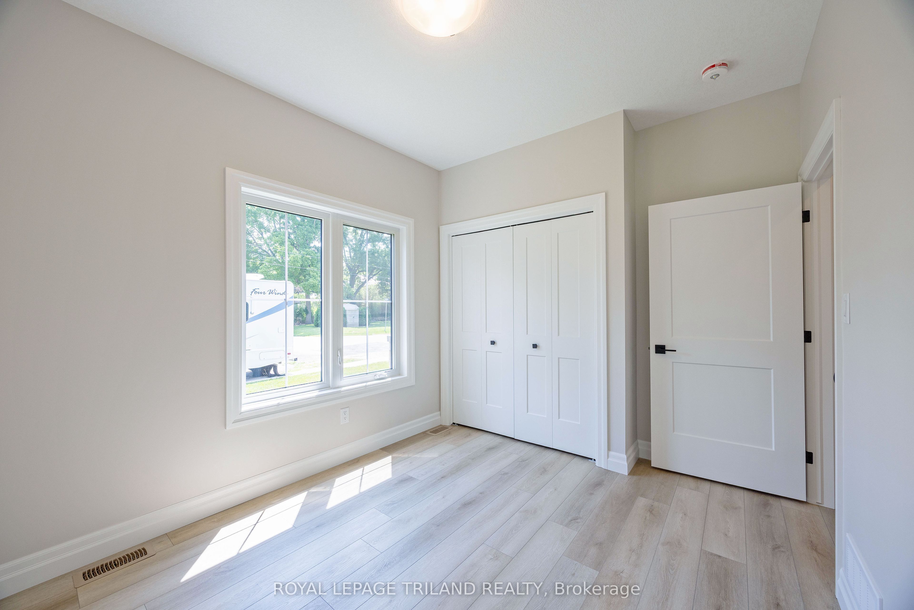 193 Catherine Street Property Photo 16