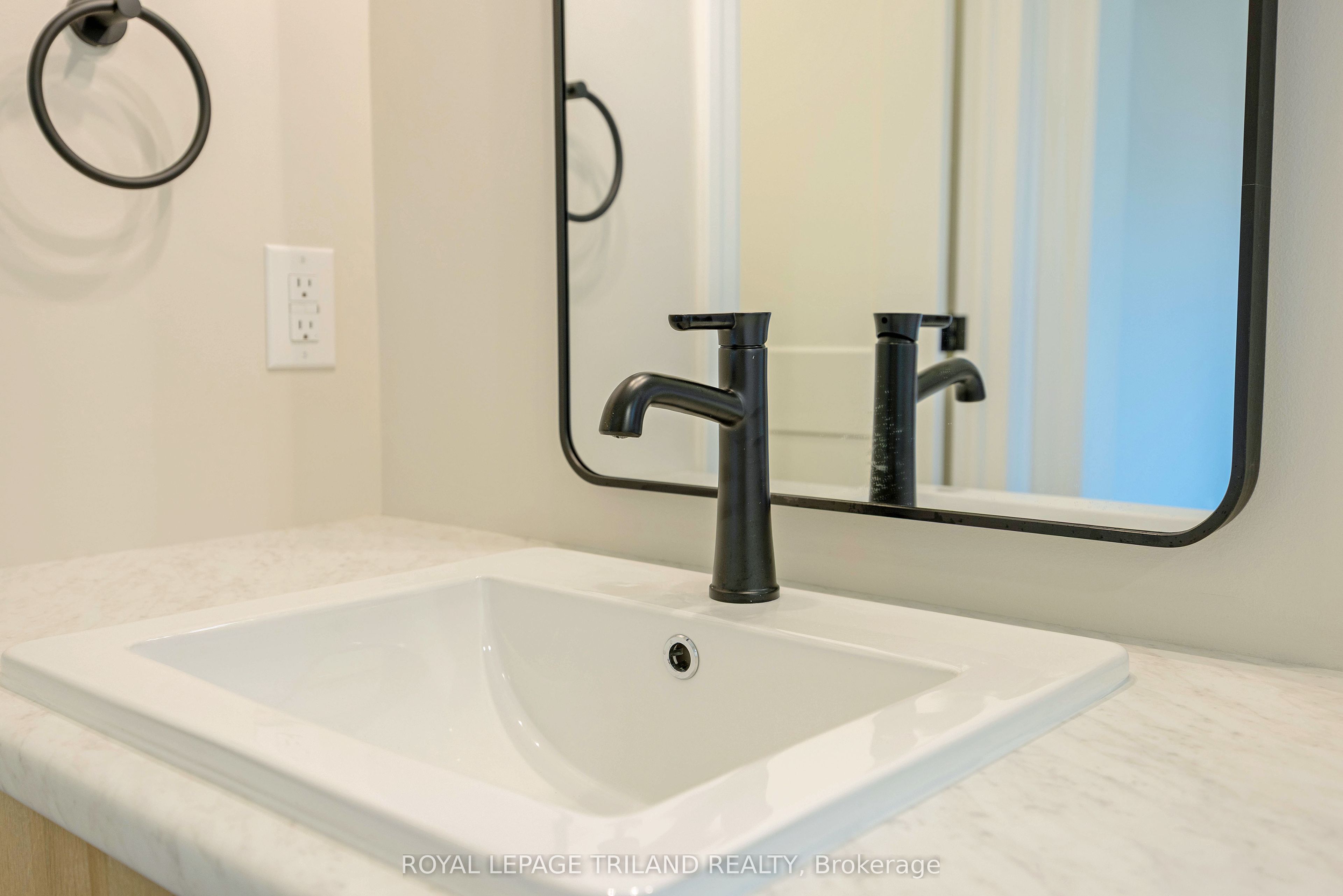 193 Catherine Street Property Photo 25