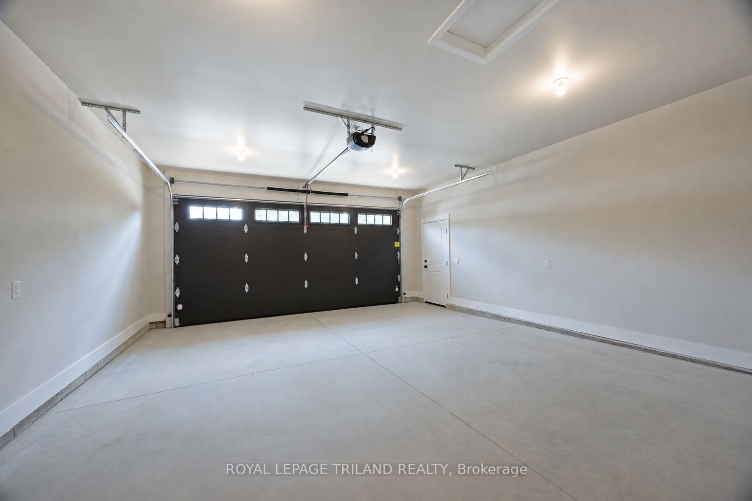 193 Catherine Street Property Photo 34