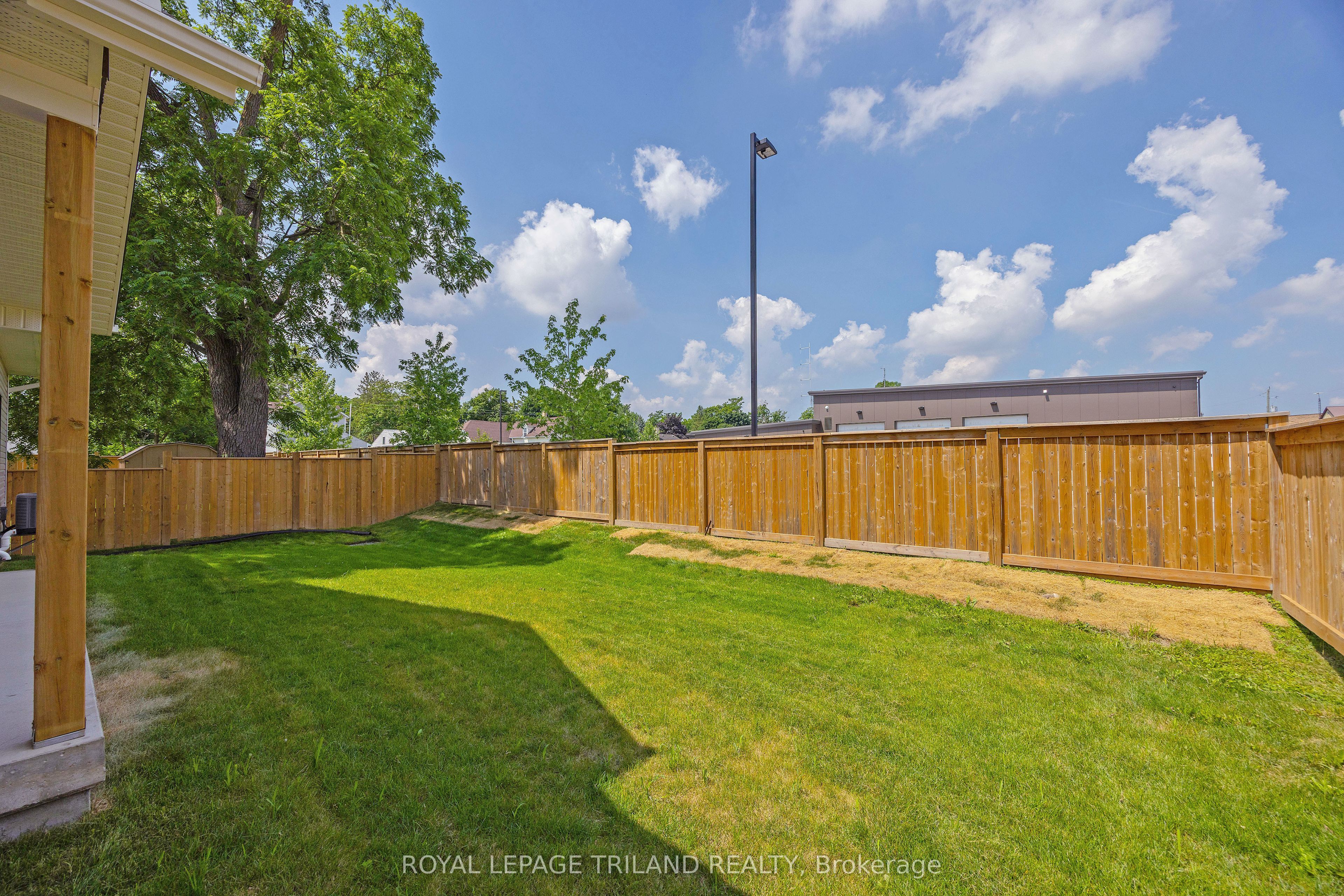 193 Catherine Street Property Photo 40