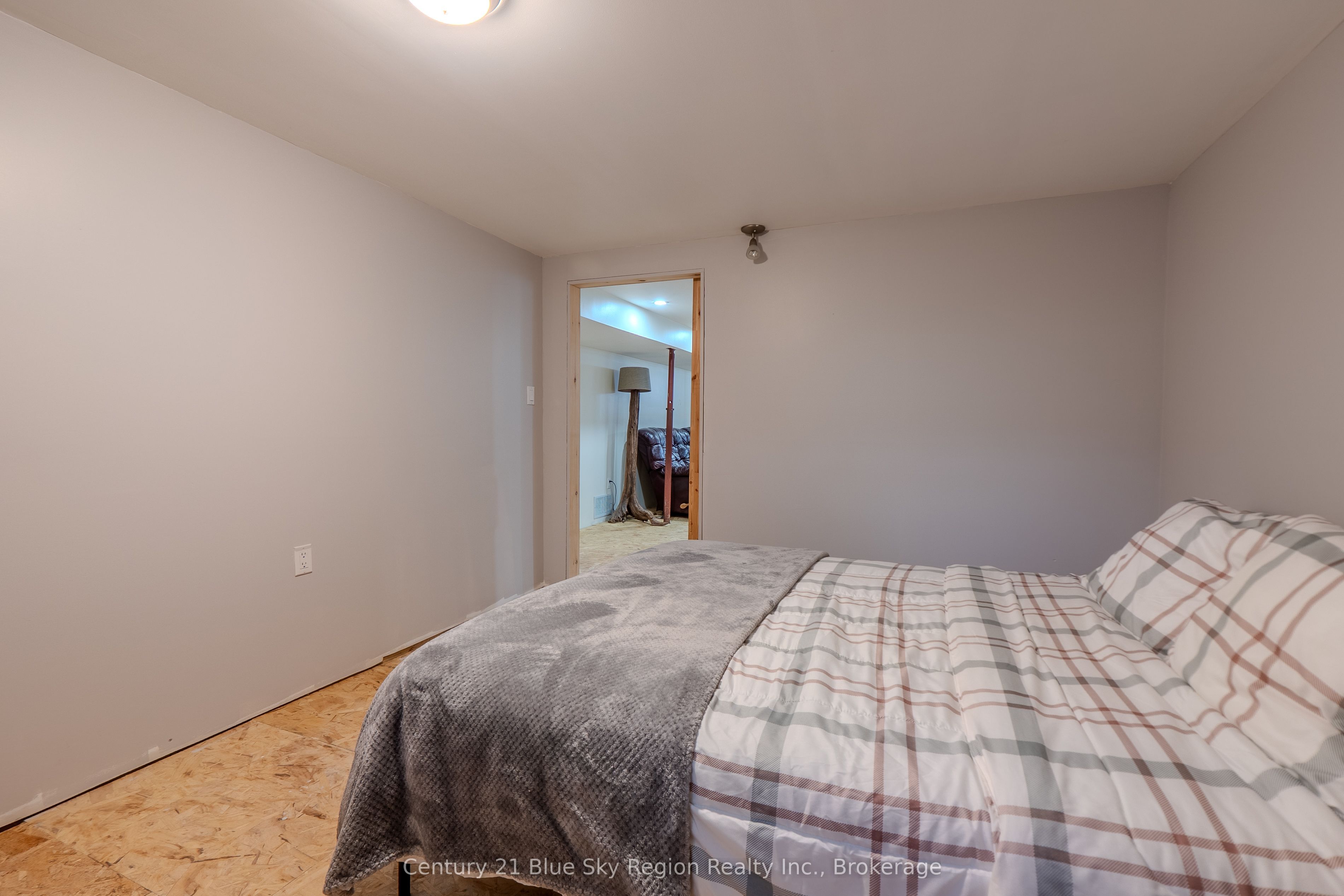 7 Birch Crescent Property Photo 25