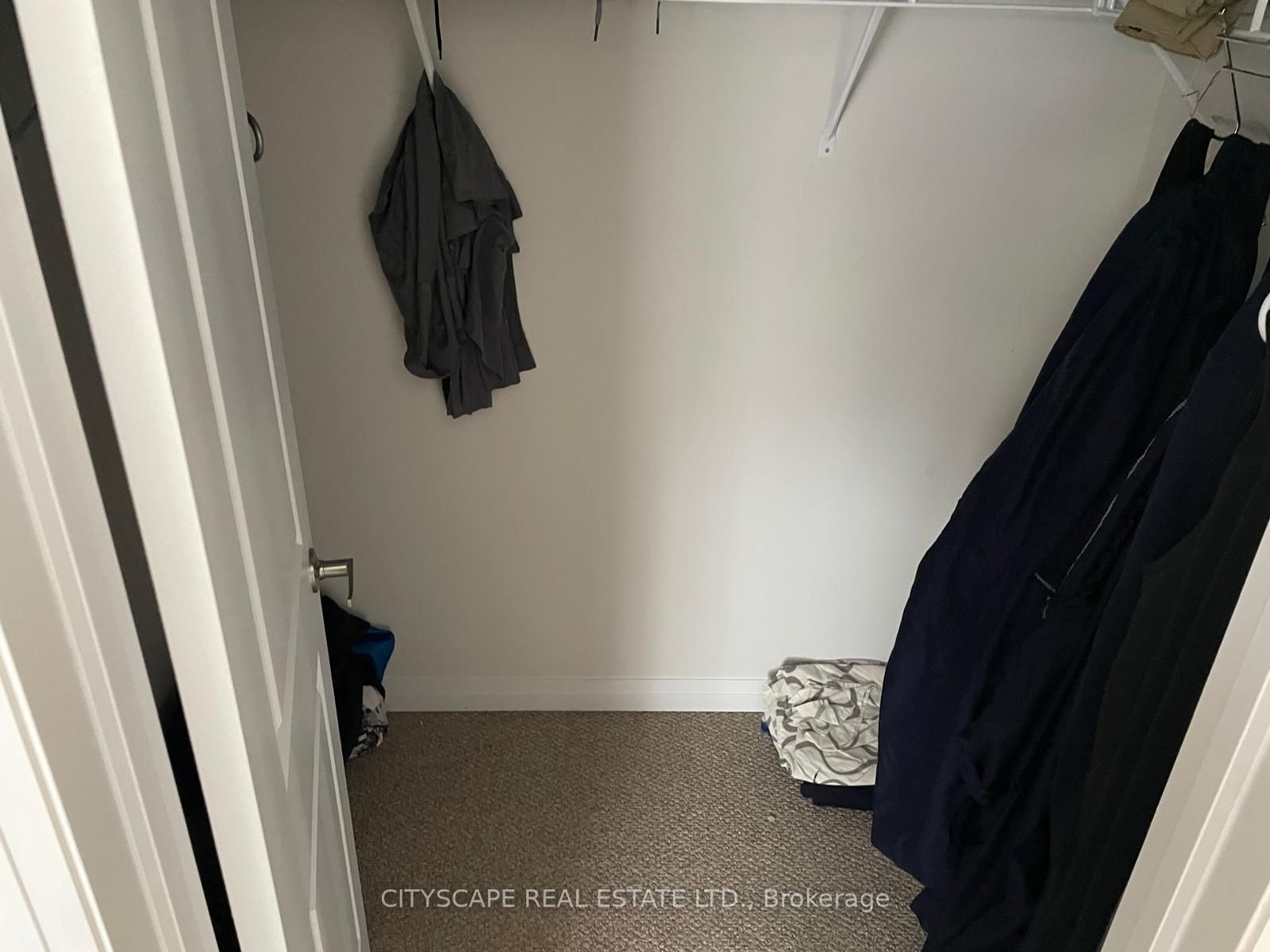 86 Gibson Drive Property Photo 2