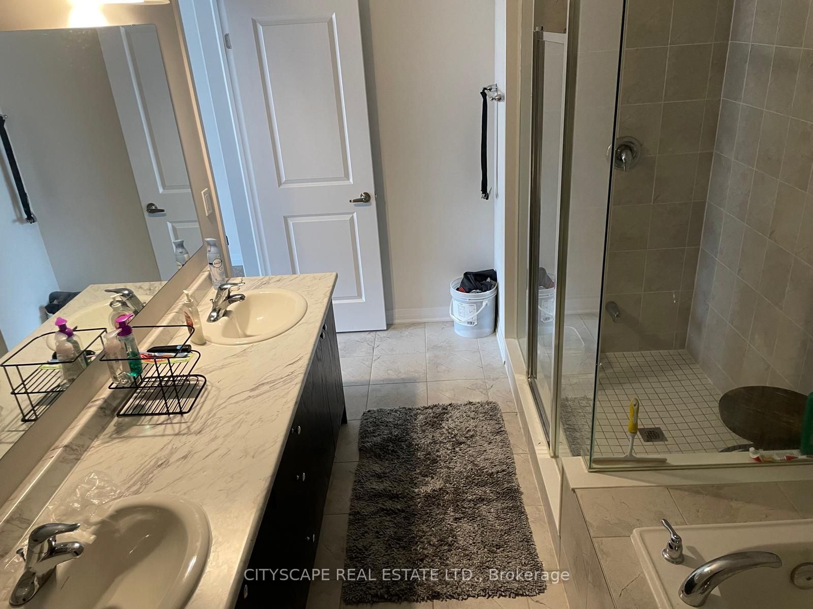 86 Gibson Drive Property Photo 4