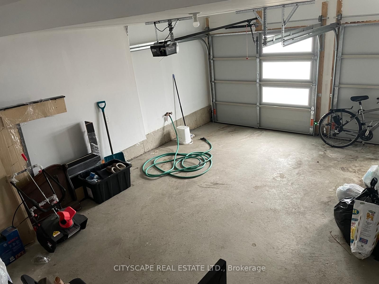 86 Gibson Drive Property Photo 17