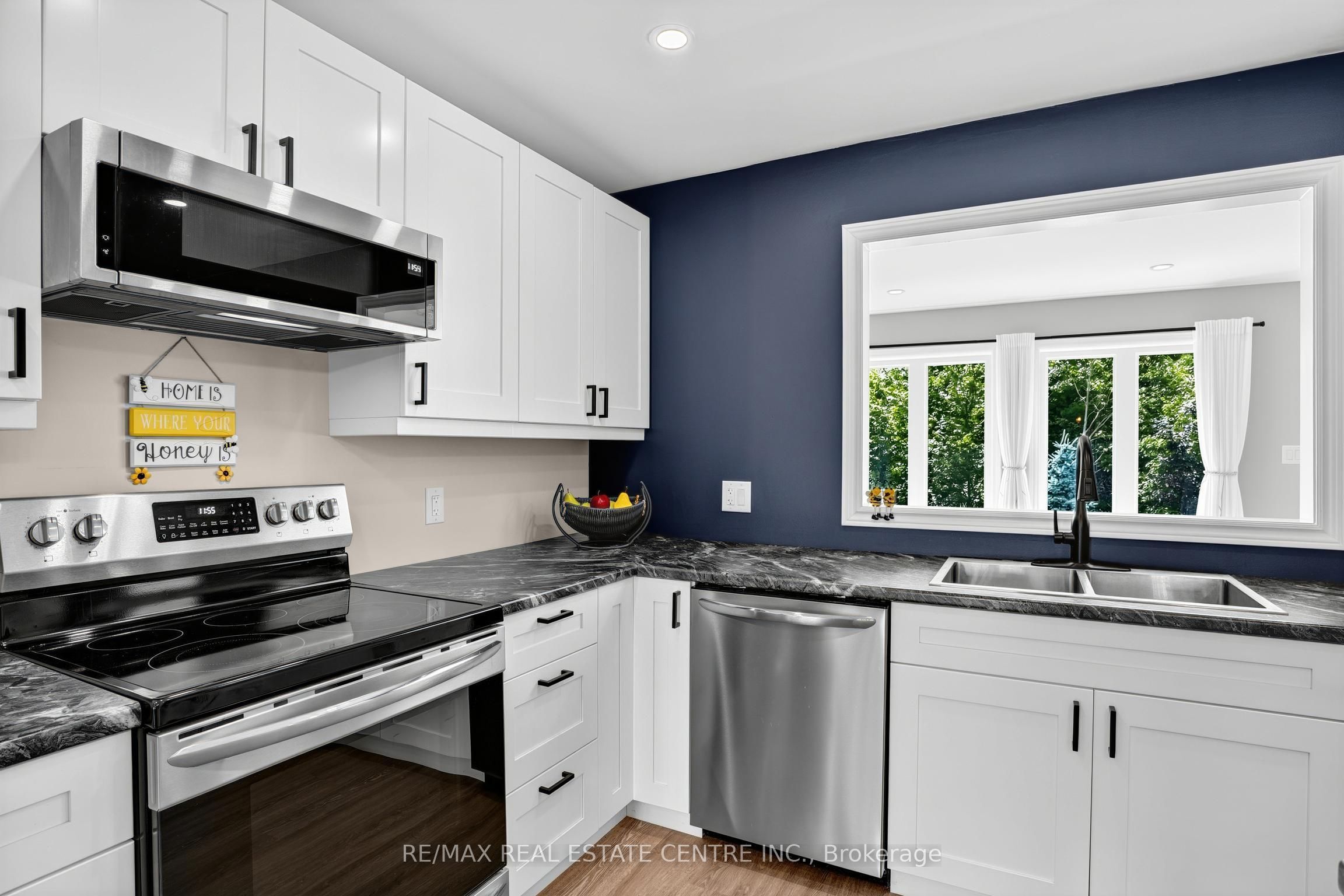 16 Williams Drive Property Photo 12