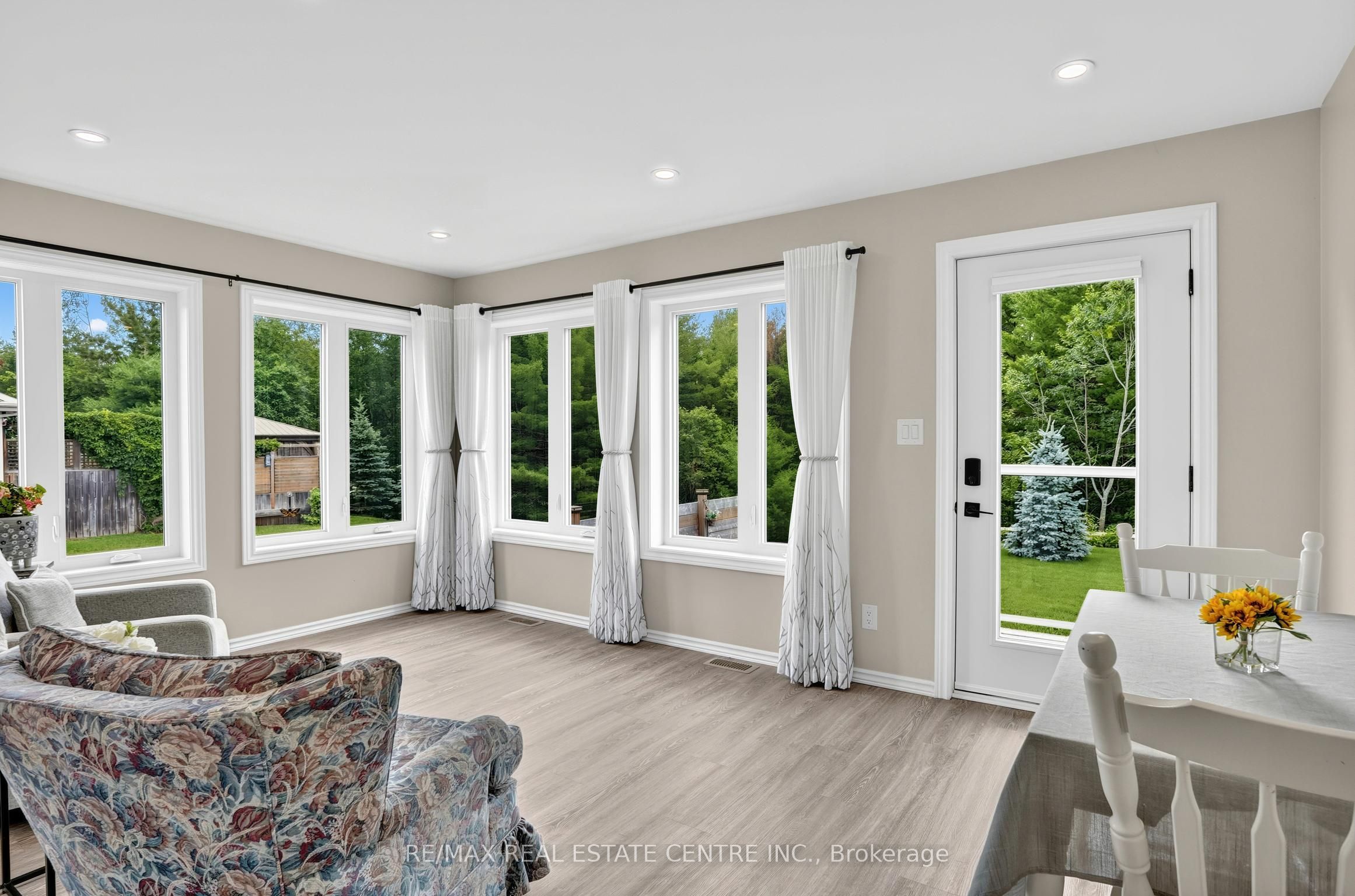 16 Williams Drive Property Photo 18