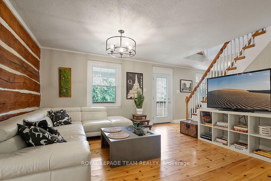 3636 Forestview Lane Property Photo 12