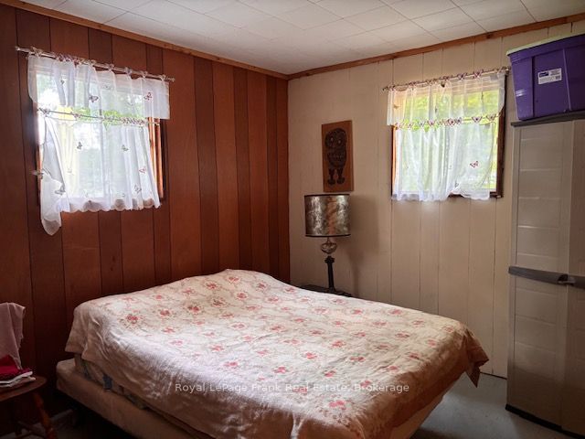 275 Faradale Drive Property Photo 4