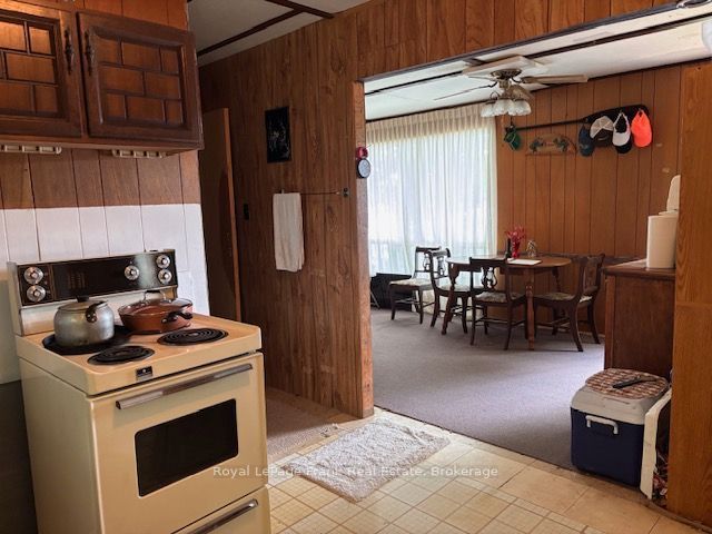 275 Faradale Drive Property Photo 13