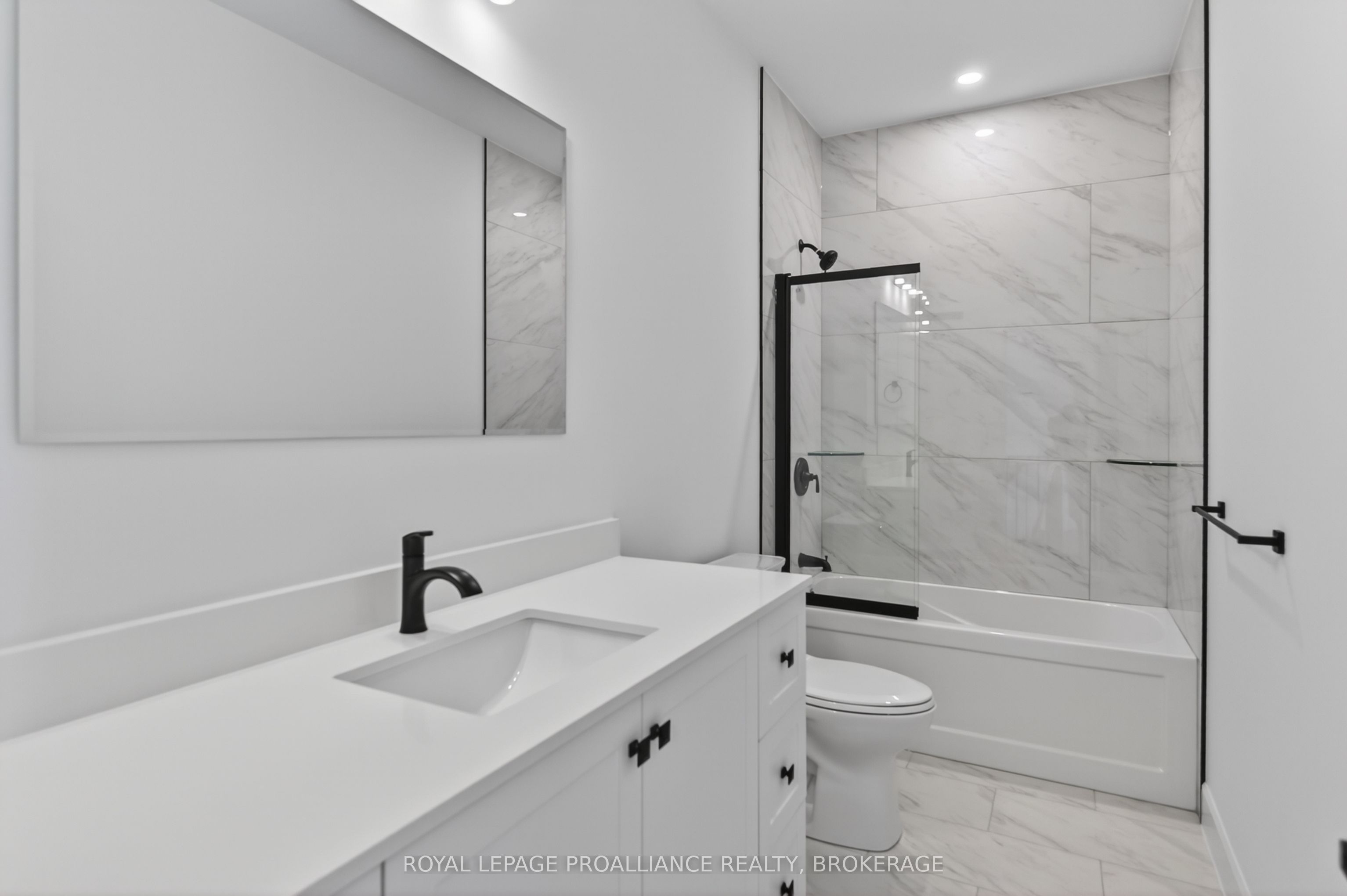 190 Jean Drive Property Photo 7