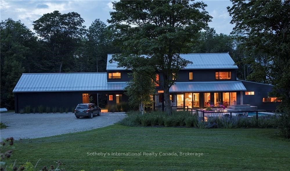 46479 Old Mail Road Property Photo 1