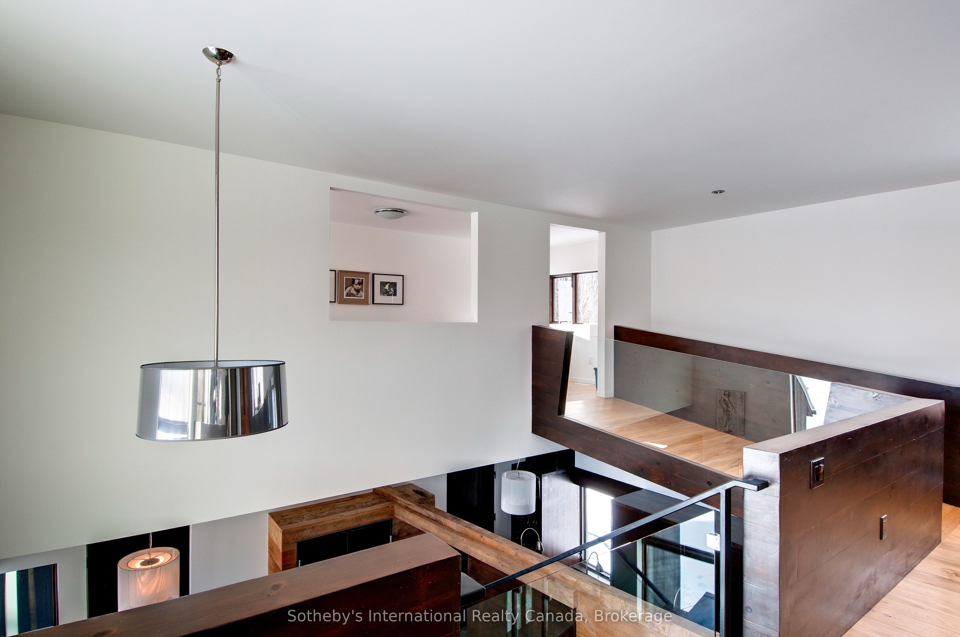 46479 Old Mail Road Property Photo 15