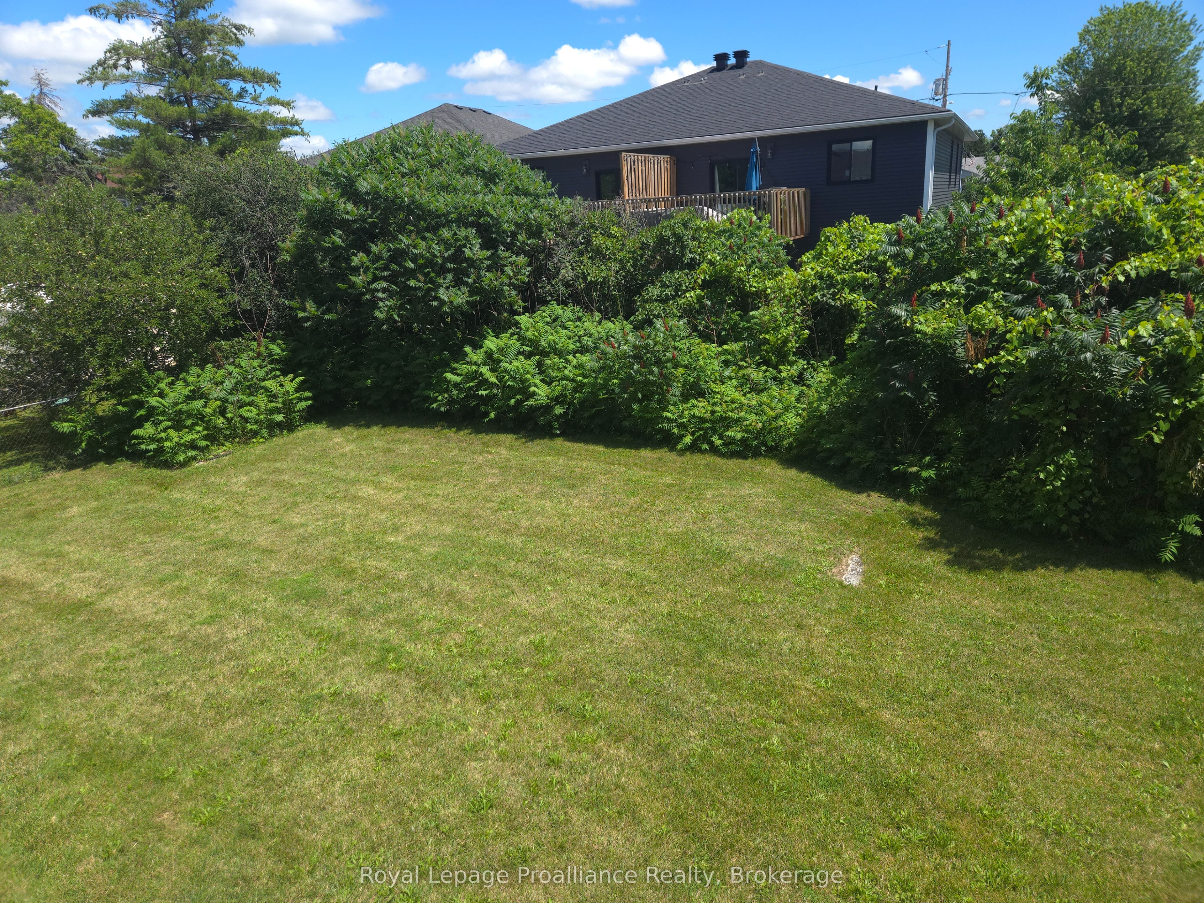 44 Cannifton Road N Property Photo 11