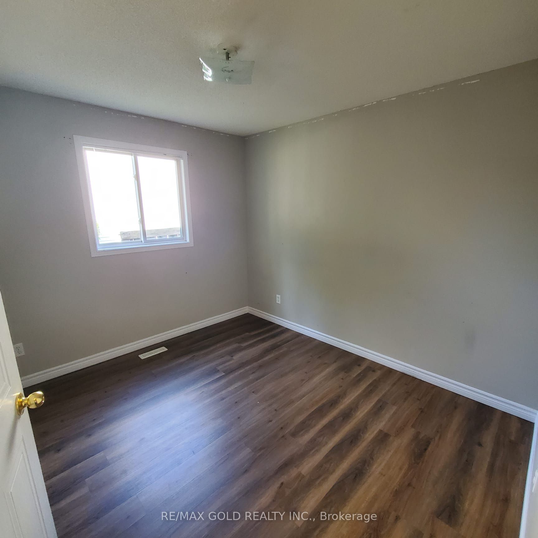 972 Prosperity Court Property Photo 5