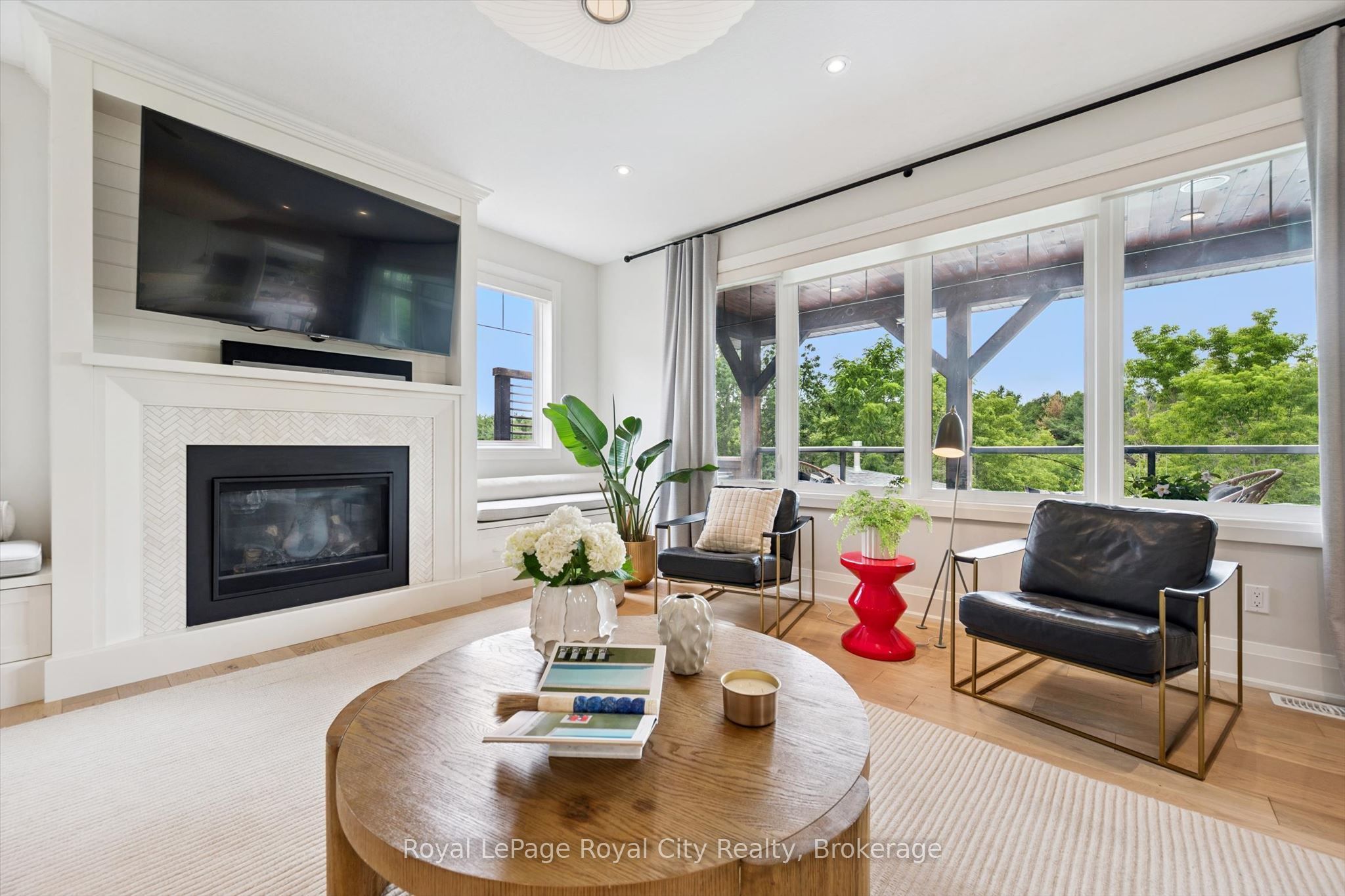 22 Hilltop Road Property Photo 18