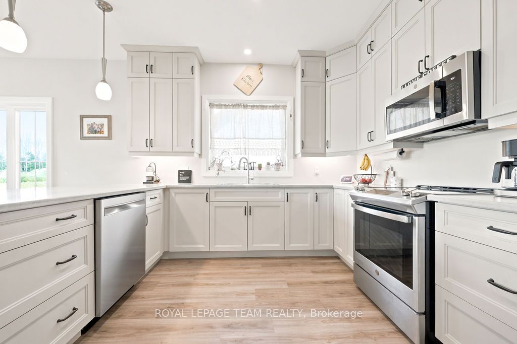 12 Bamagillia Street E Property Photo 12