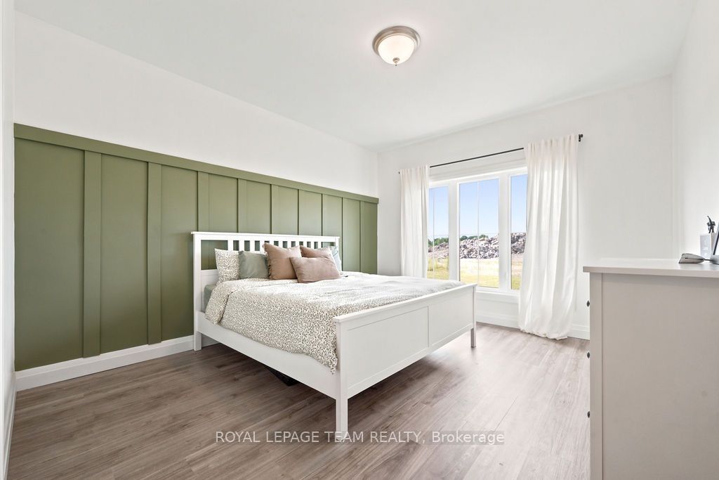 12 Bamagillia Street E Property Photo 26