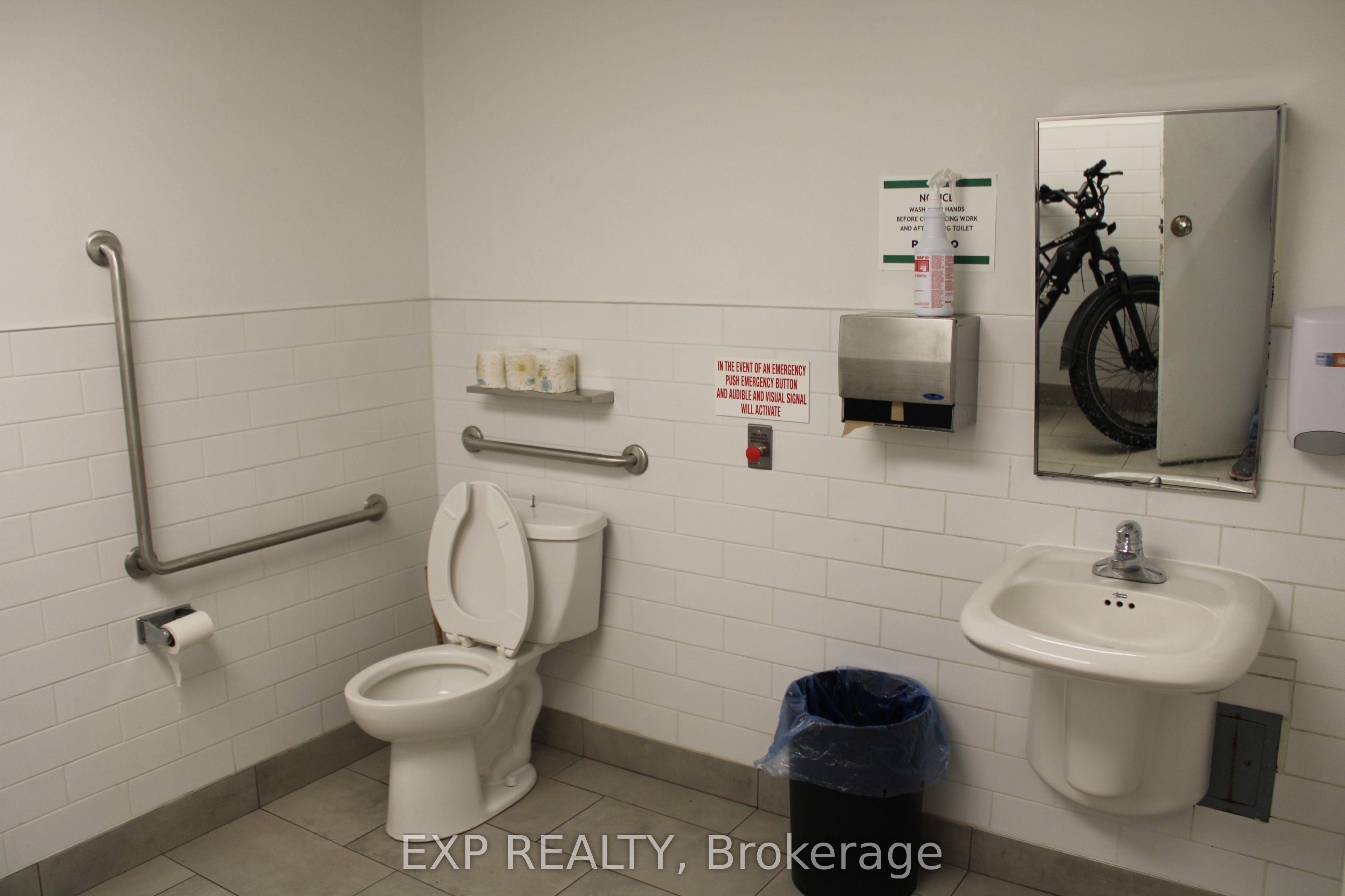 458 Rideau Street Property Photo 7