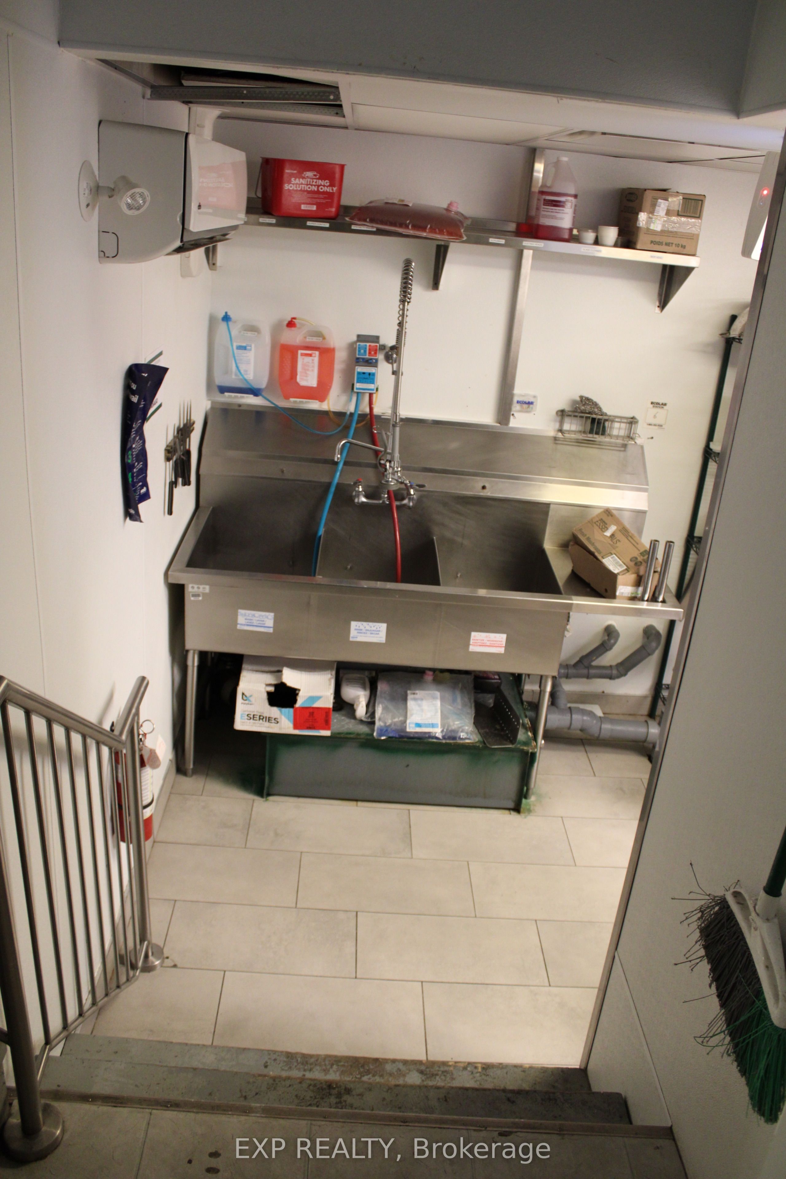 458 Rideau Street Property Photo 36