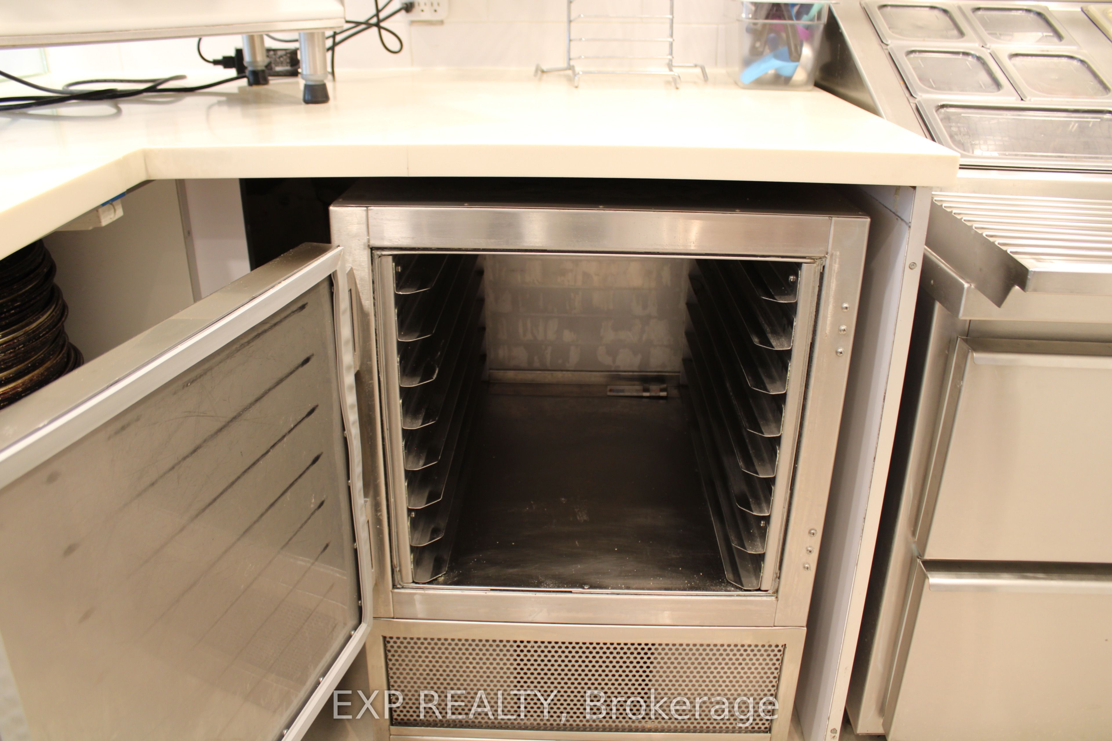 458 Rideau Street Property Photo 41