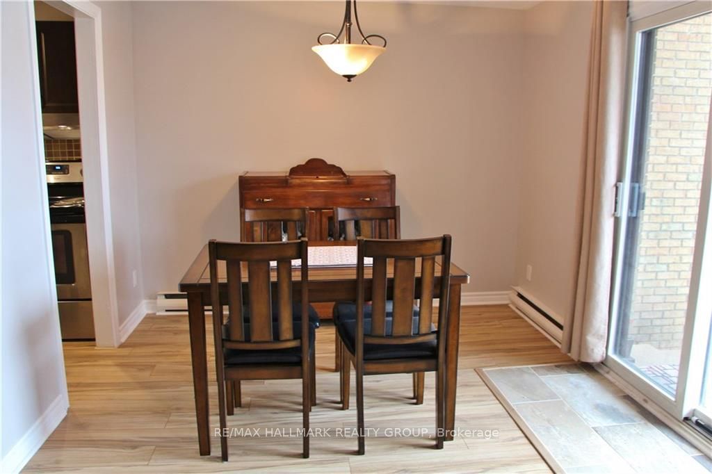 14 Sweetbriar Circle 4 Property Photo 5