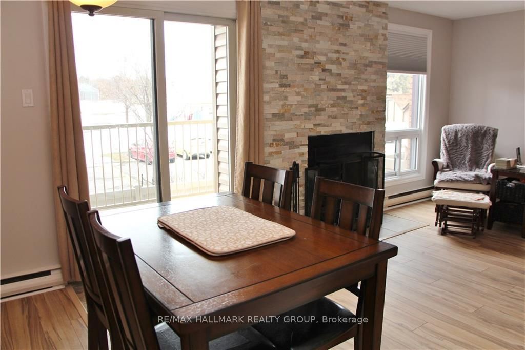 14 Sweetbriar Circle 4 Property Photo 6