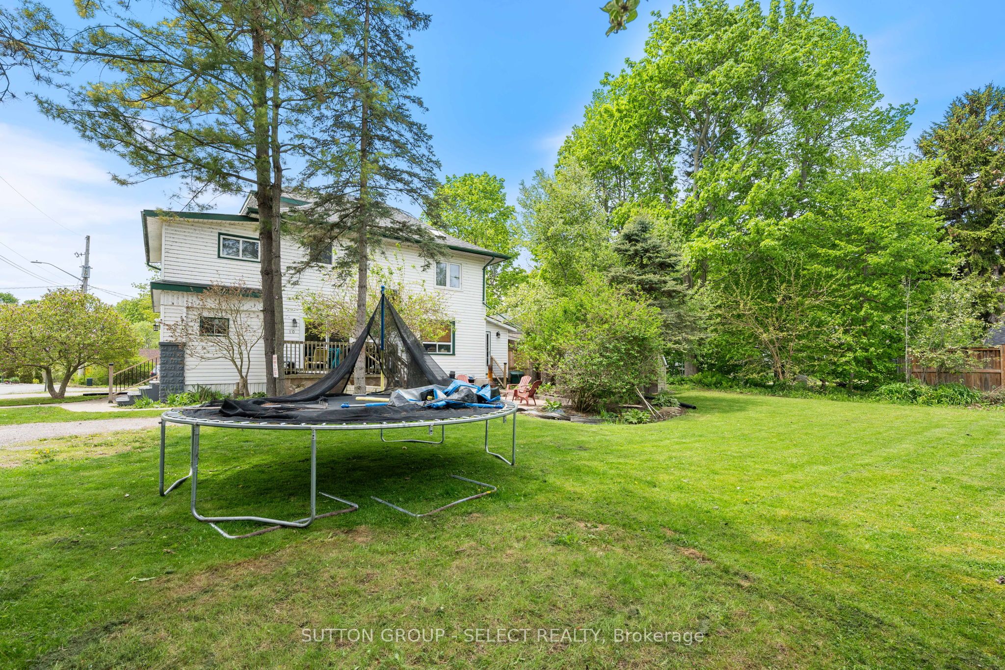 10 Crescent Park Property Photo 33