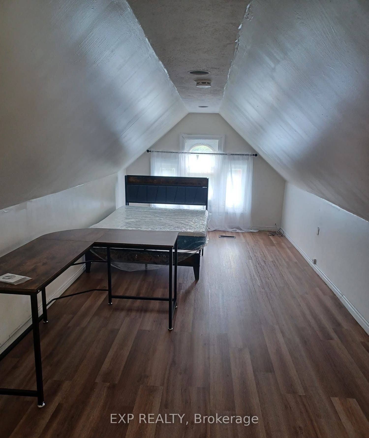47 Nightingale Street Property Photo 6
