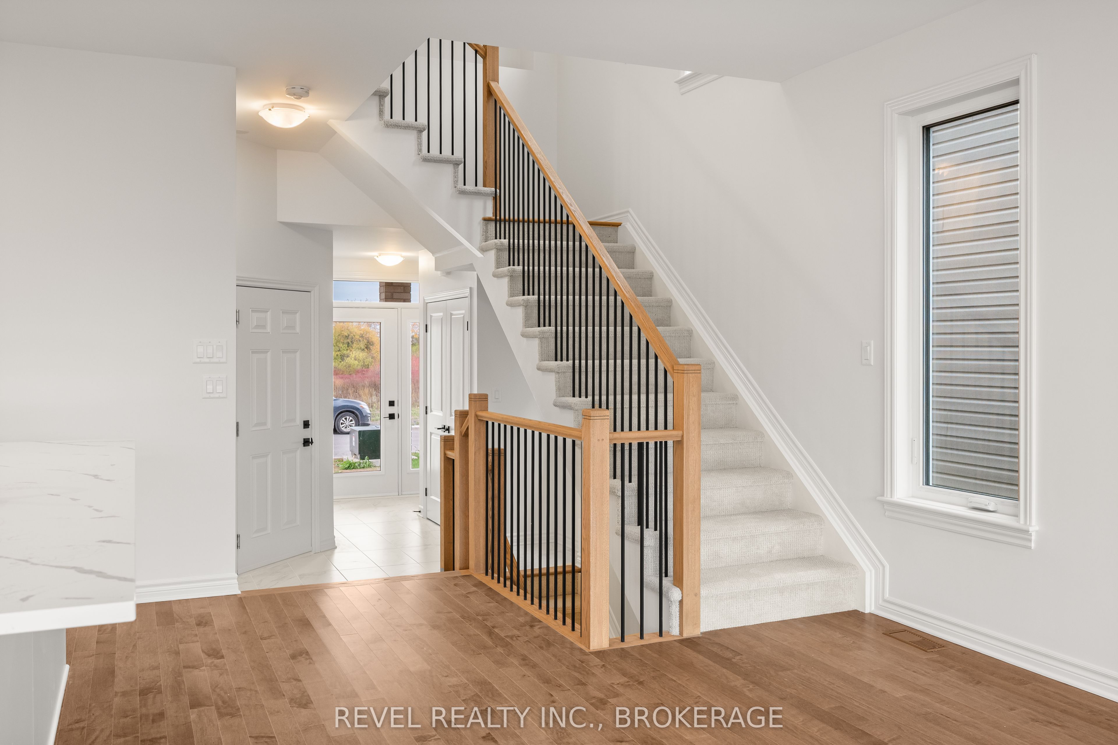 1075 Barrow Avenue Property Photo 6
