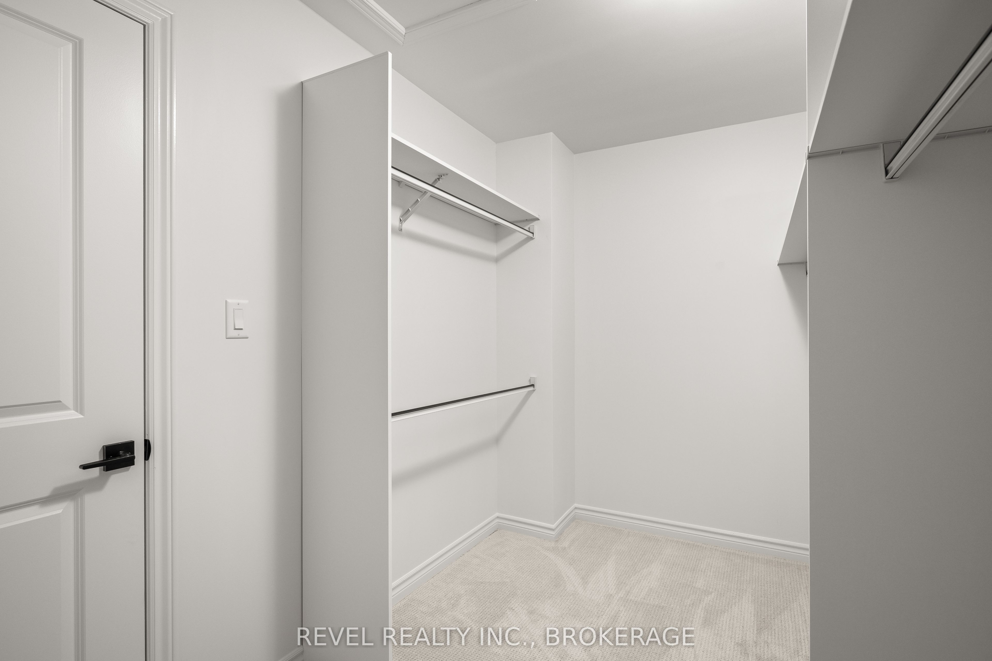 1075 Barrow Avenue Property Photo 22
