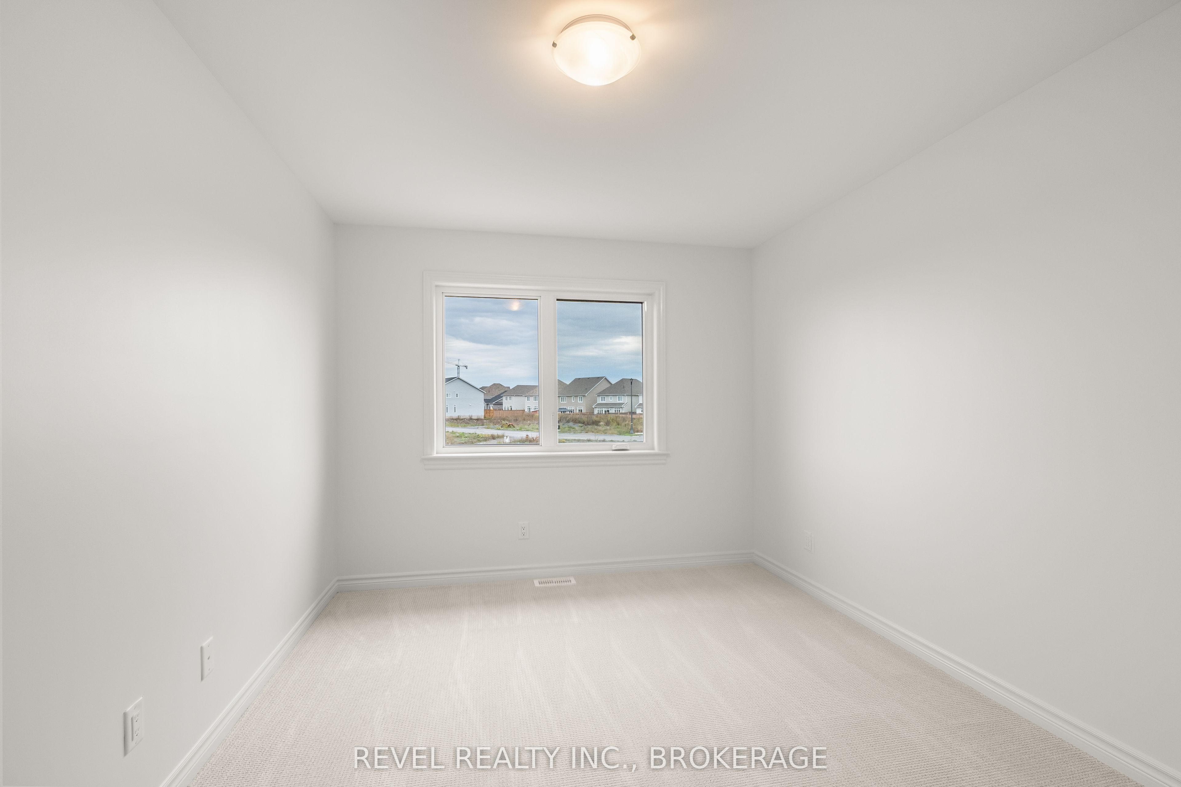 1075 Barrow Avenue Property Photo 27