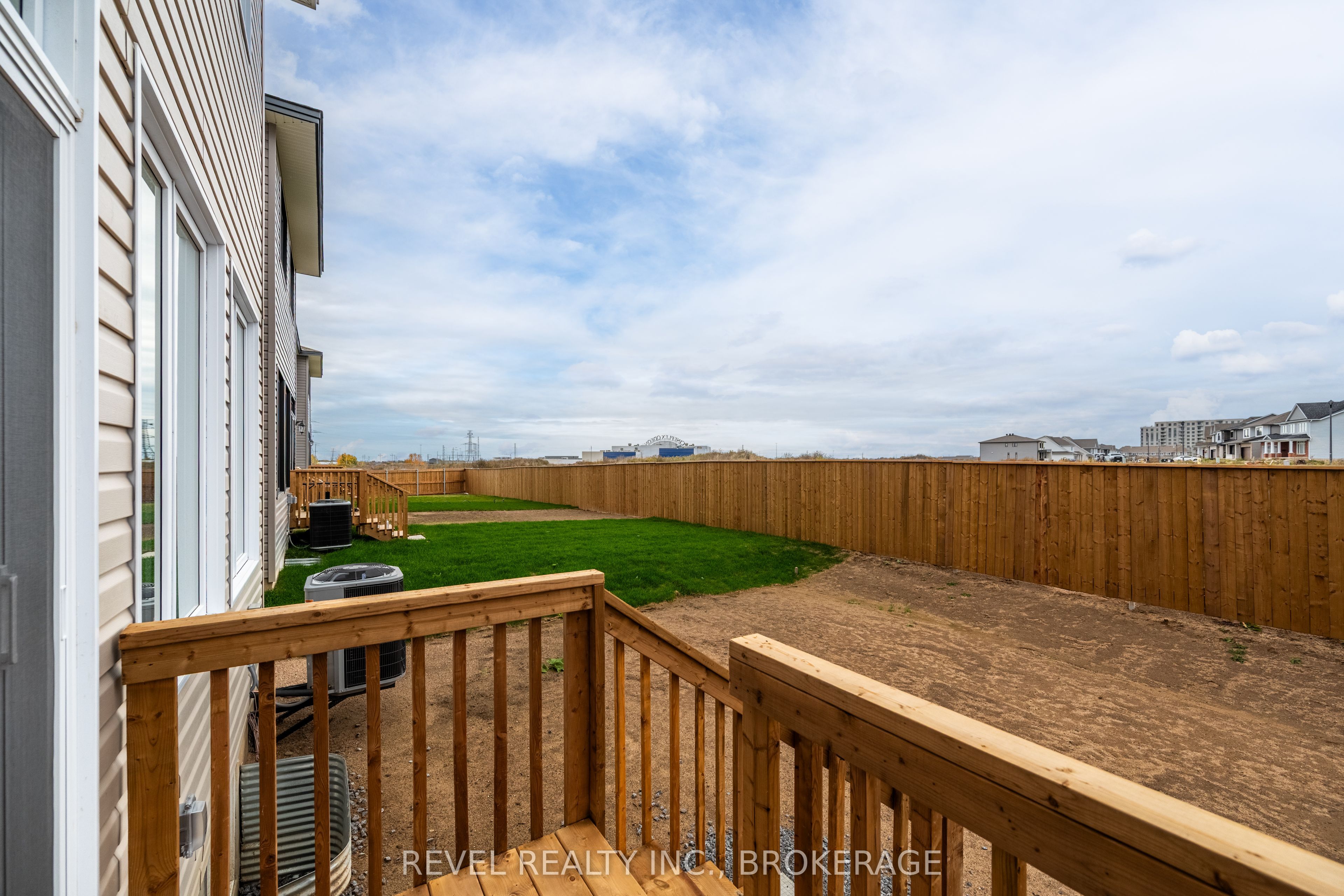 1075 Barrow Avenue Property Photo 37