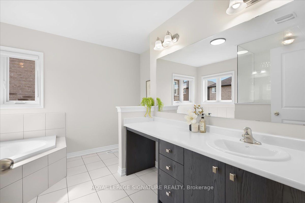 635 Lemay Grove Property Photo 28