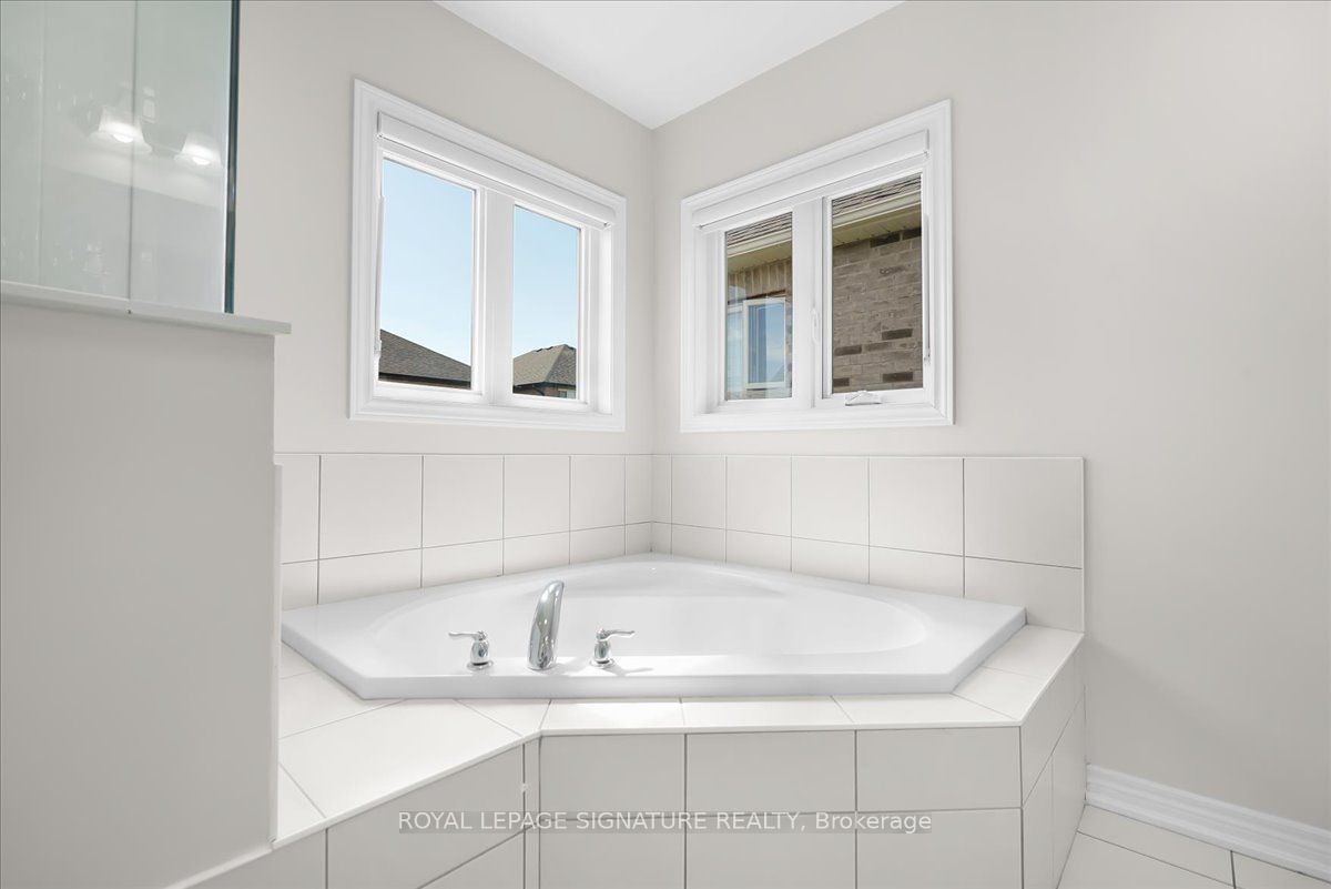 635 Lemay Grove Property Photo 29