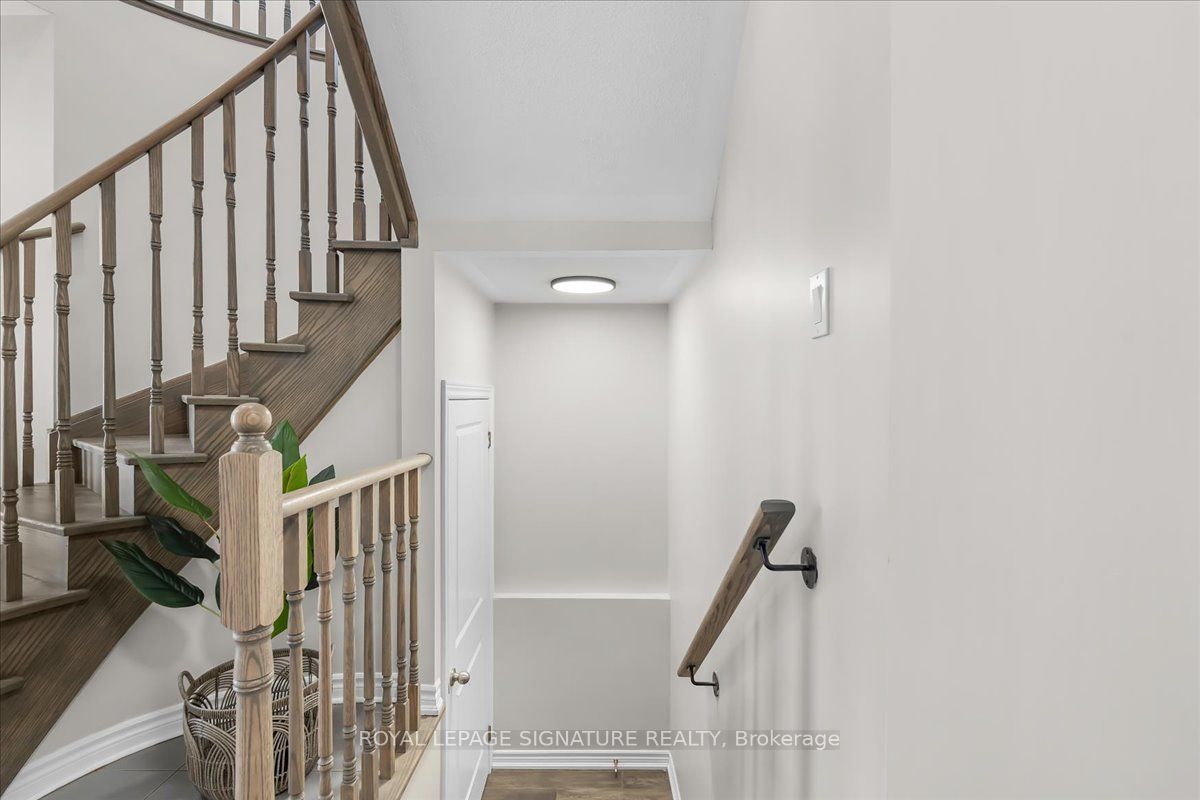 635 Lemay Grove Property Photo 42