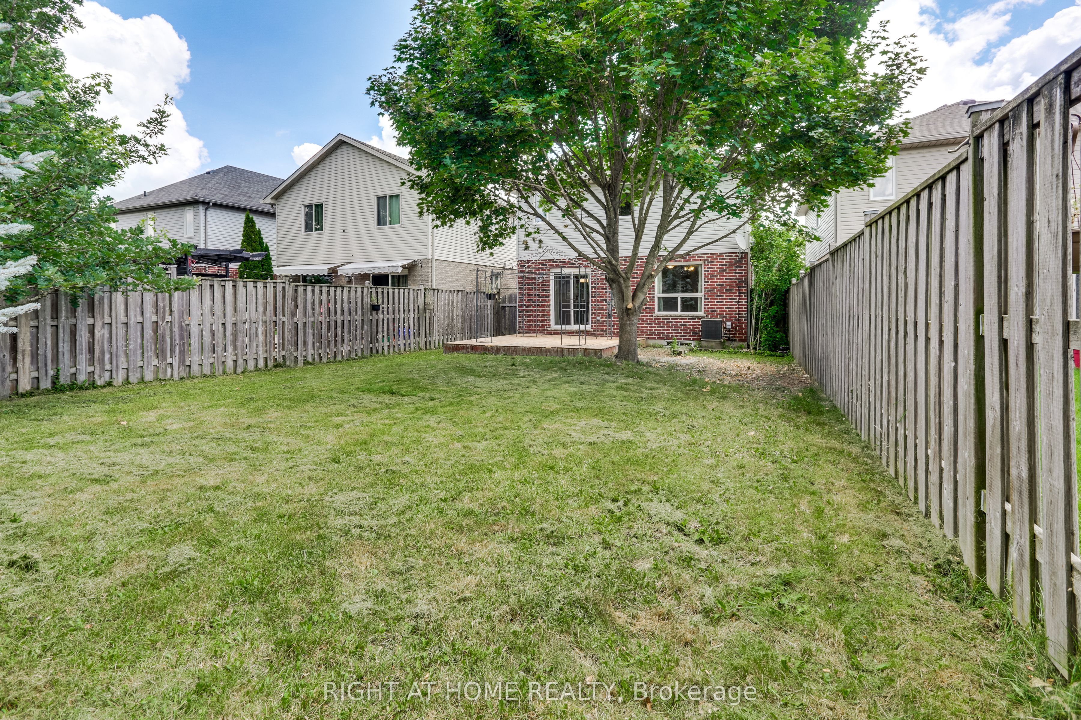 2206 Coronation Drive Property Photo 35