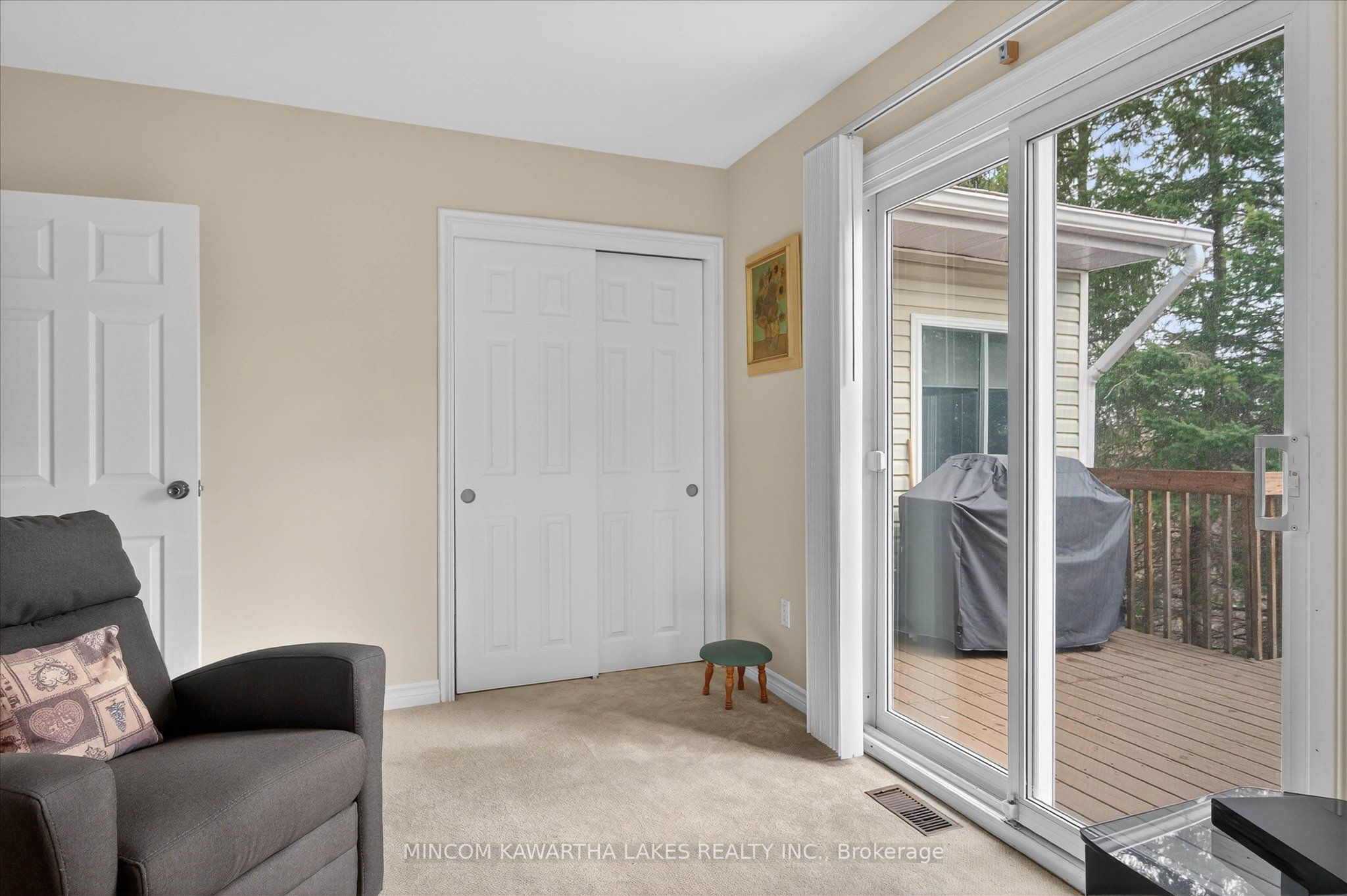 572 Fallis Line Property Photo 15