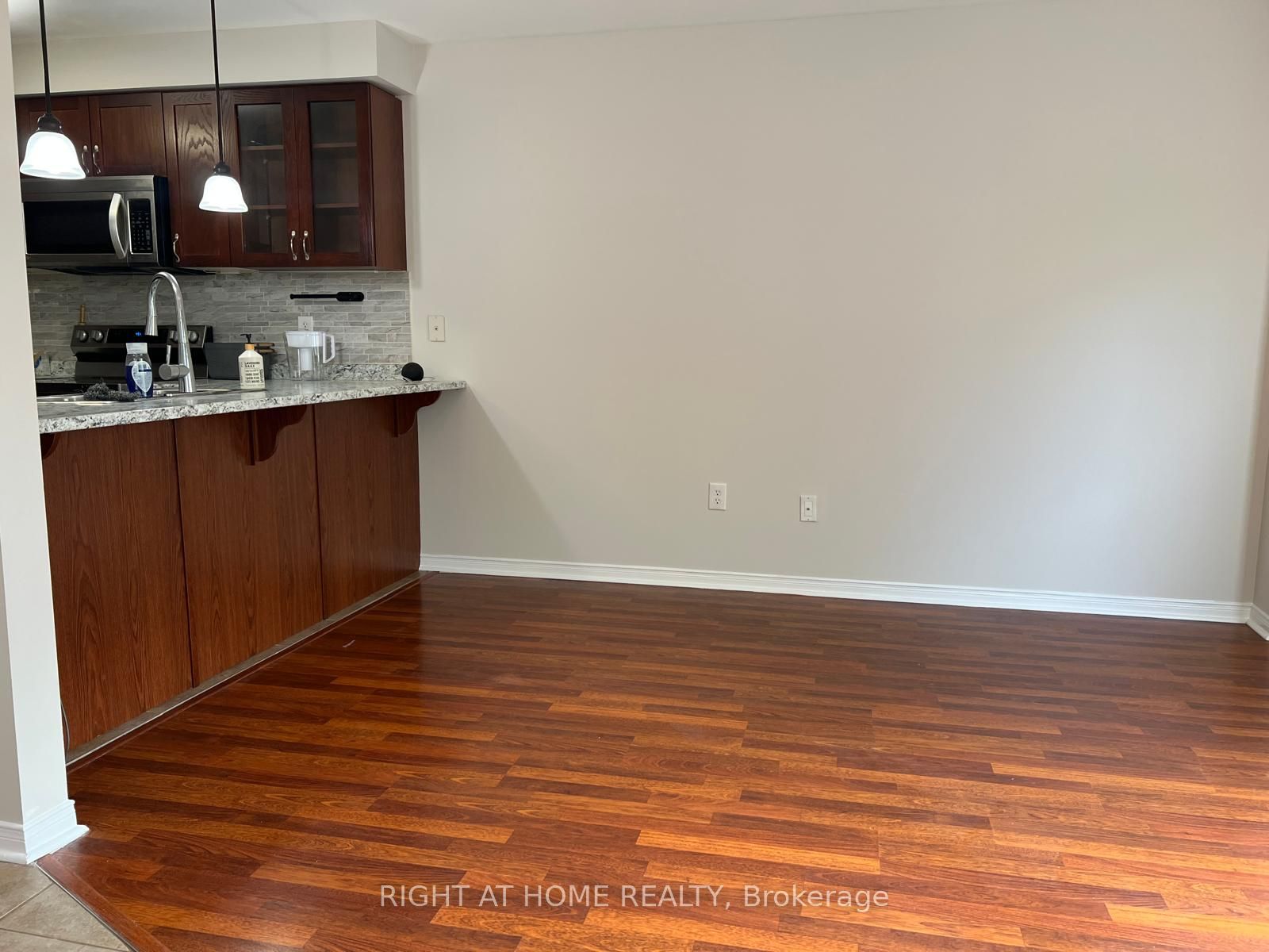 39 Golden Iris Crescent Property Photo 22