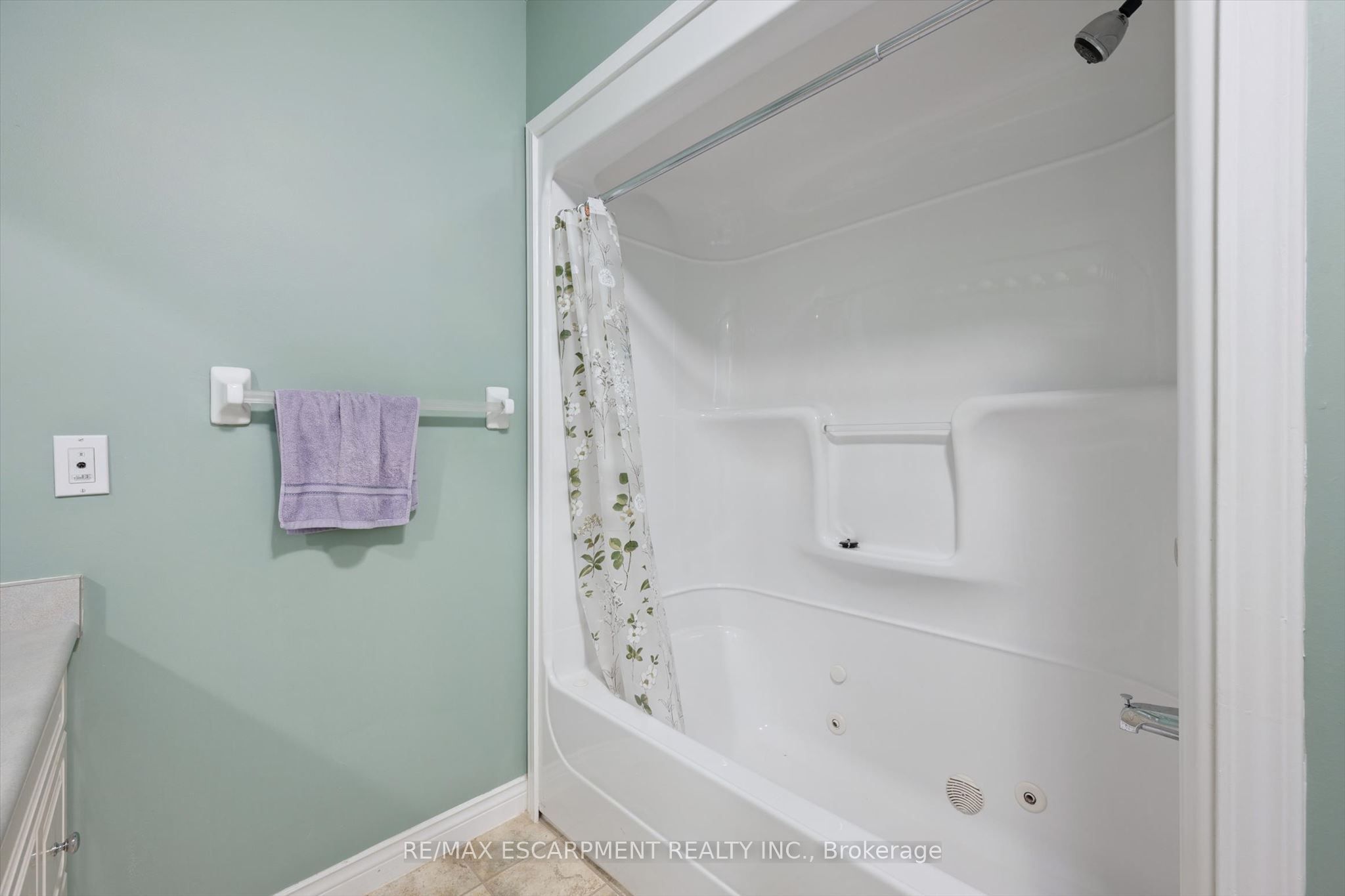 4 Spruce Avenue Property Photo 16