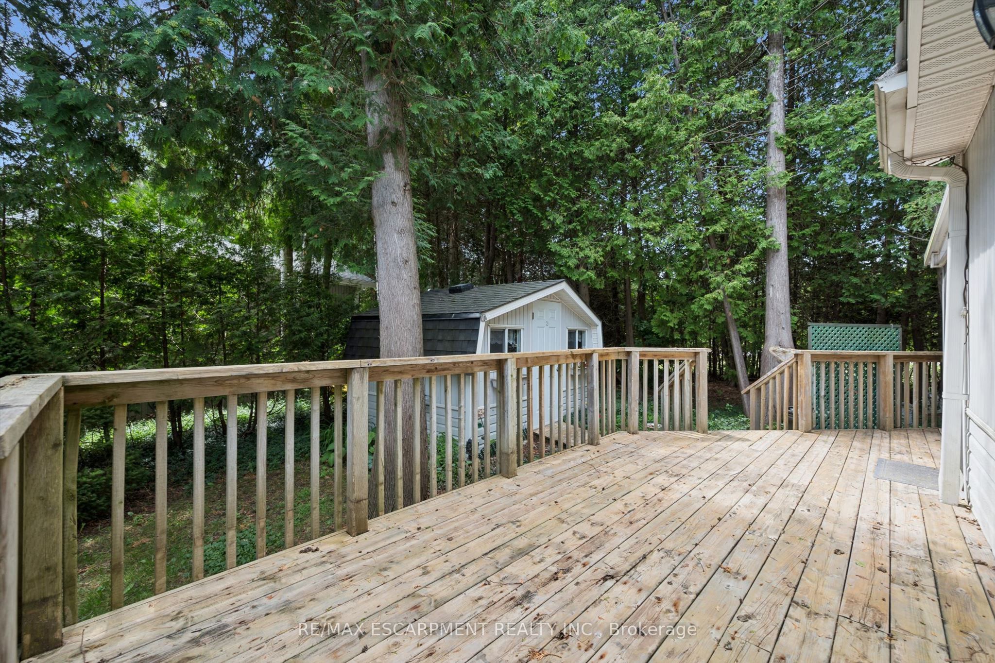 4 Spruce Avenue Property Photo 19