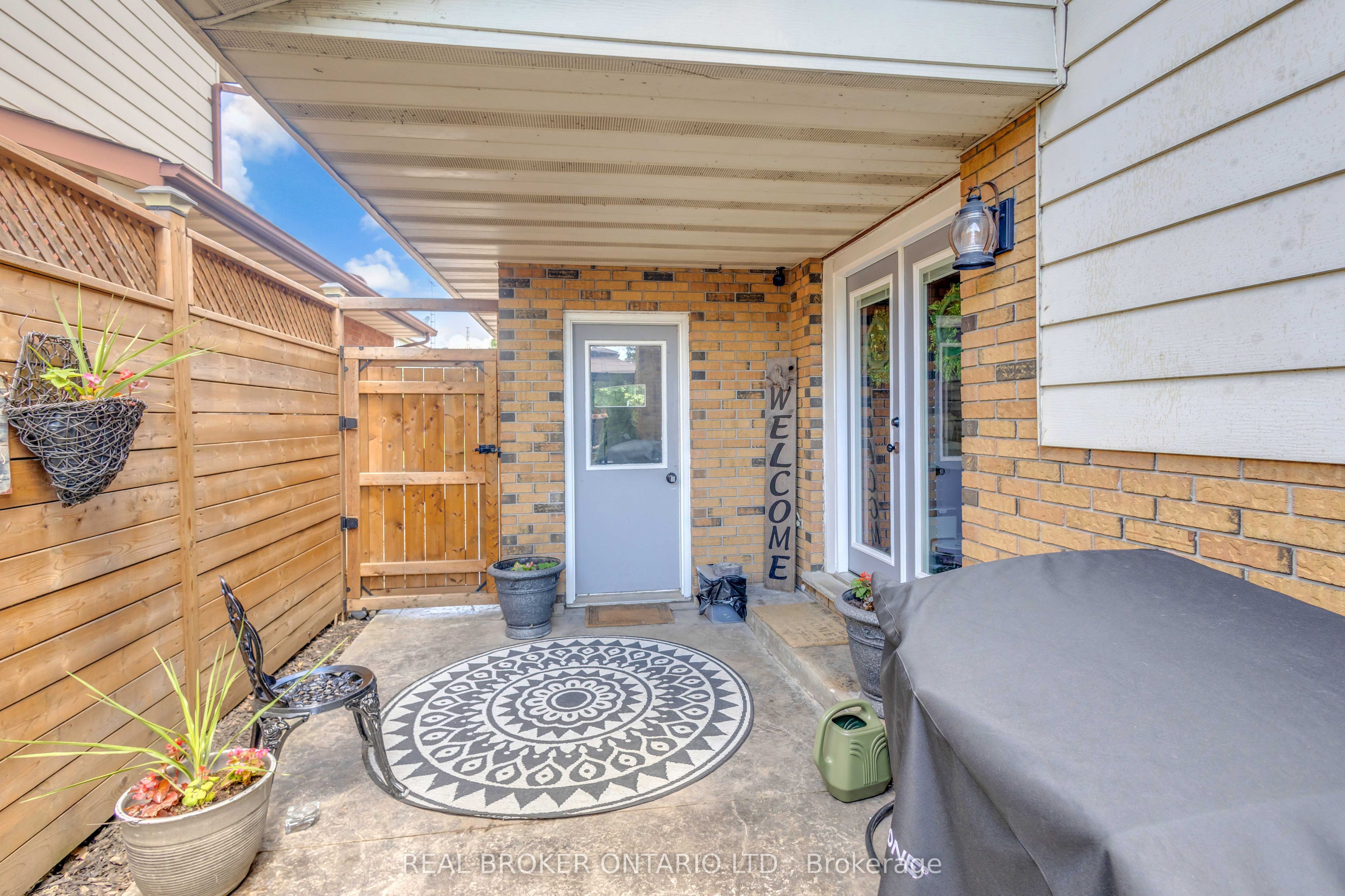 34 Elmvale Court Property Photo 33