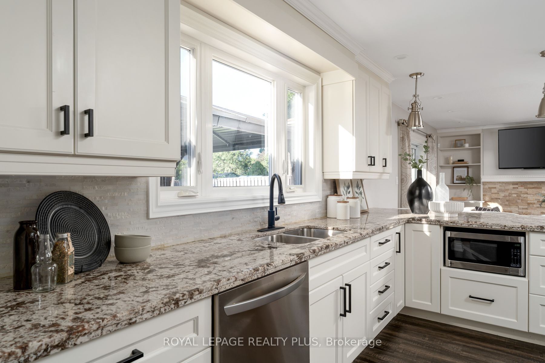 20 San Marino Crescent Property Photo 12