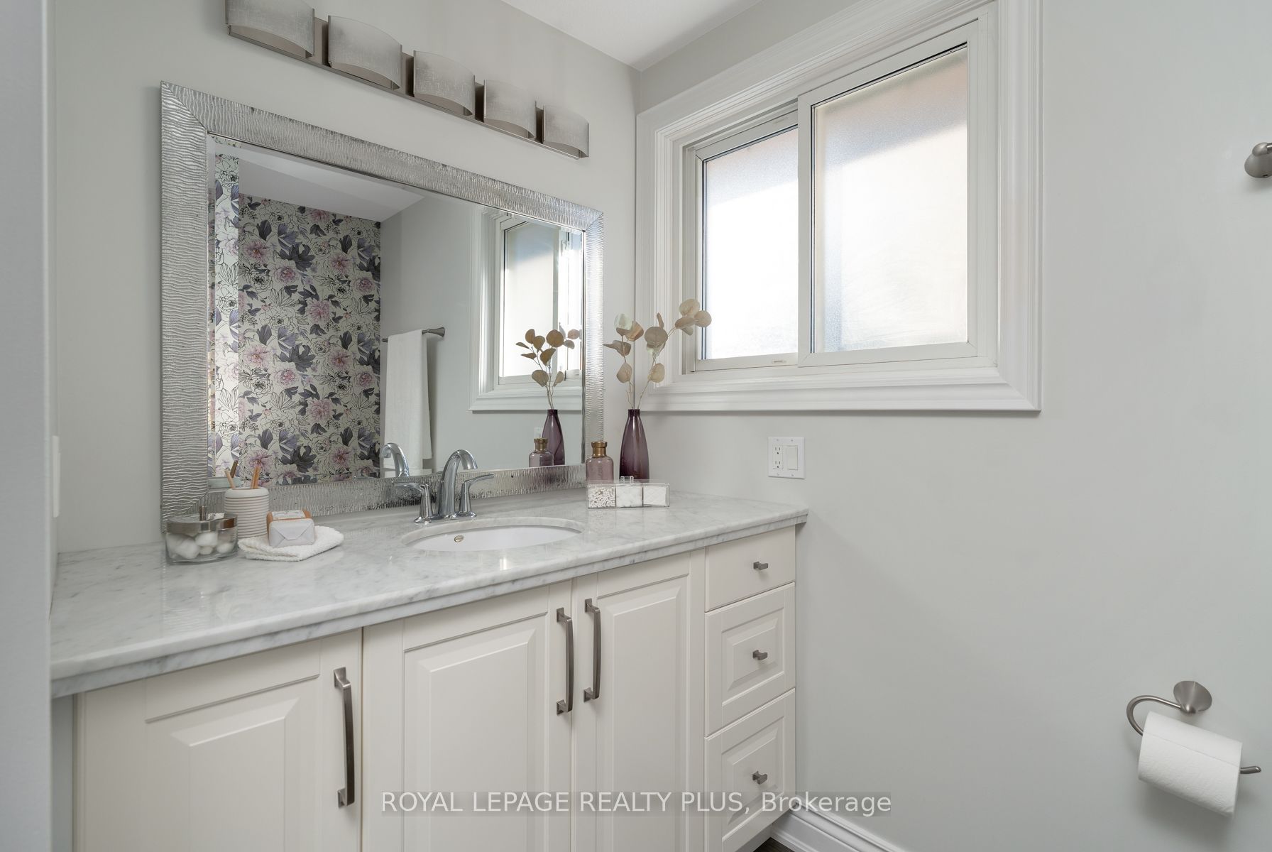 20 San Marino Crescent Property Photo 28